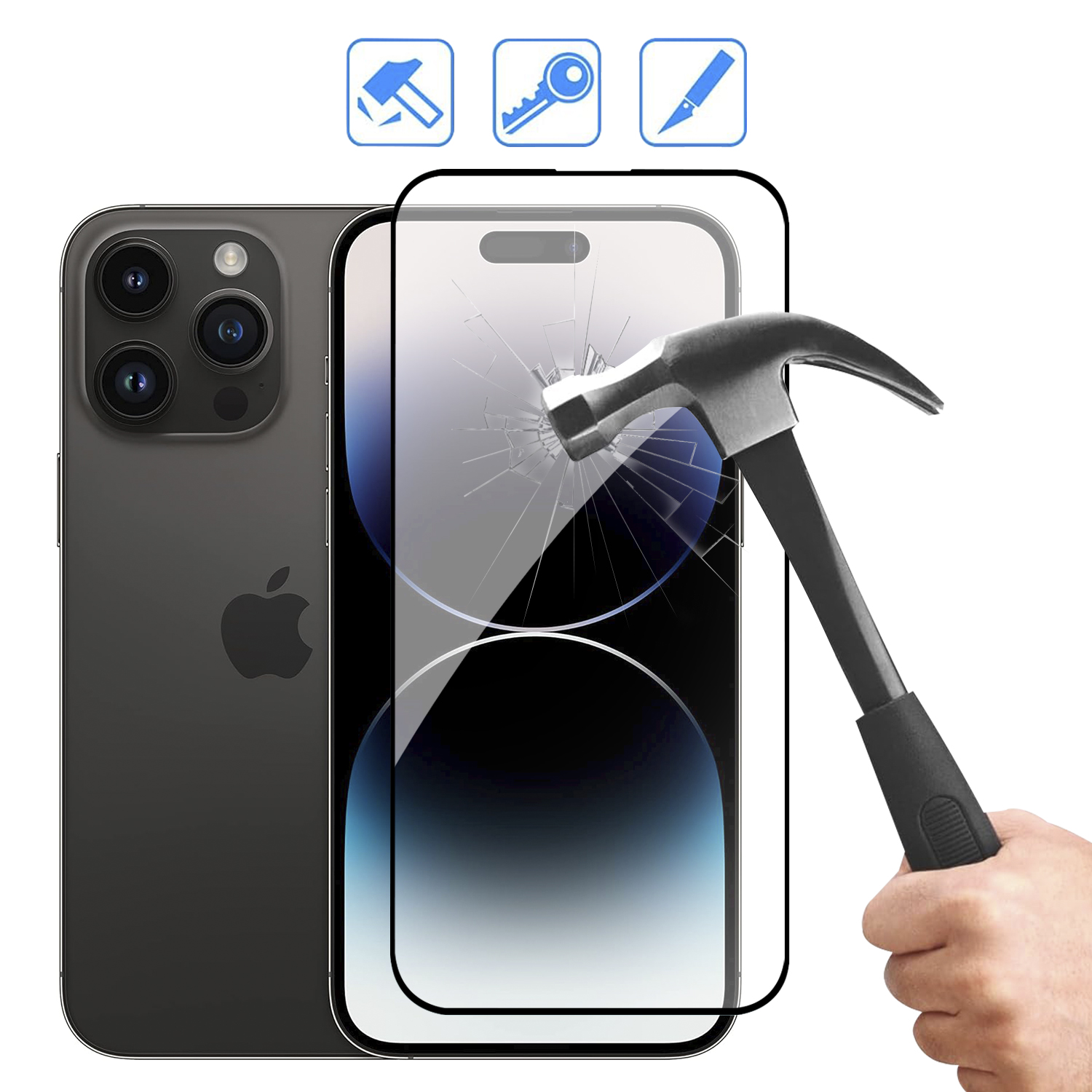 Un martello che colpisce una protezione per lo schermo su un iPhone grigio scuro. La protezione è incrinata.