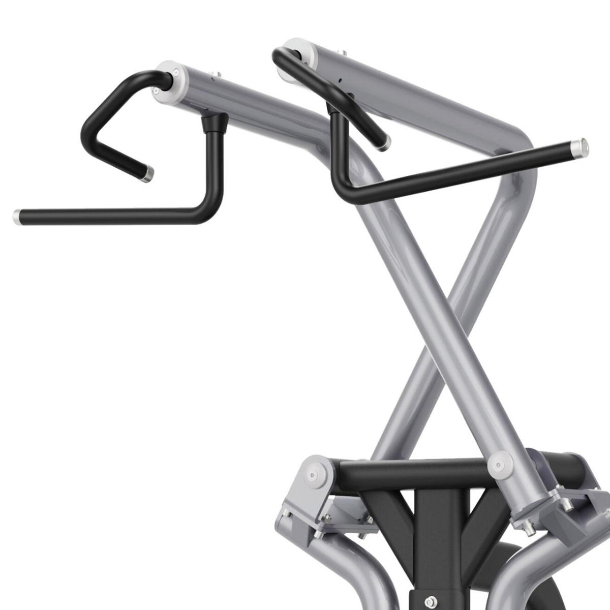 Fitnessapparaat met grijze stangen en zwarte handgrepen. Het frame is zilver en zwart, witte achtergrond.