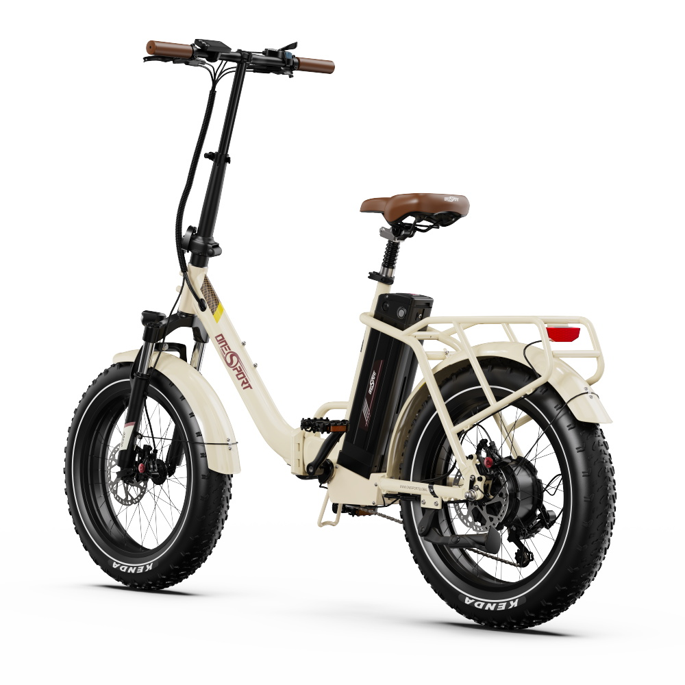 E-bike color crema con pneumatici e sella neri, telaio nero e portapacchi. Pneumatici Kenda, isolati su sfondo bianco.