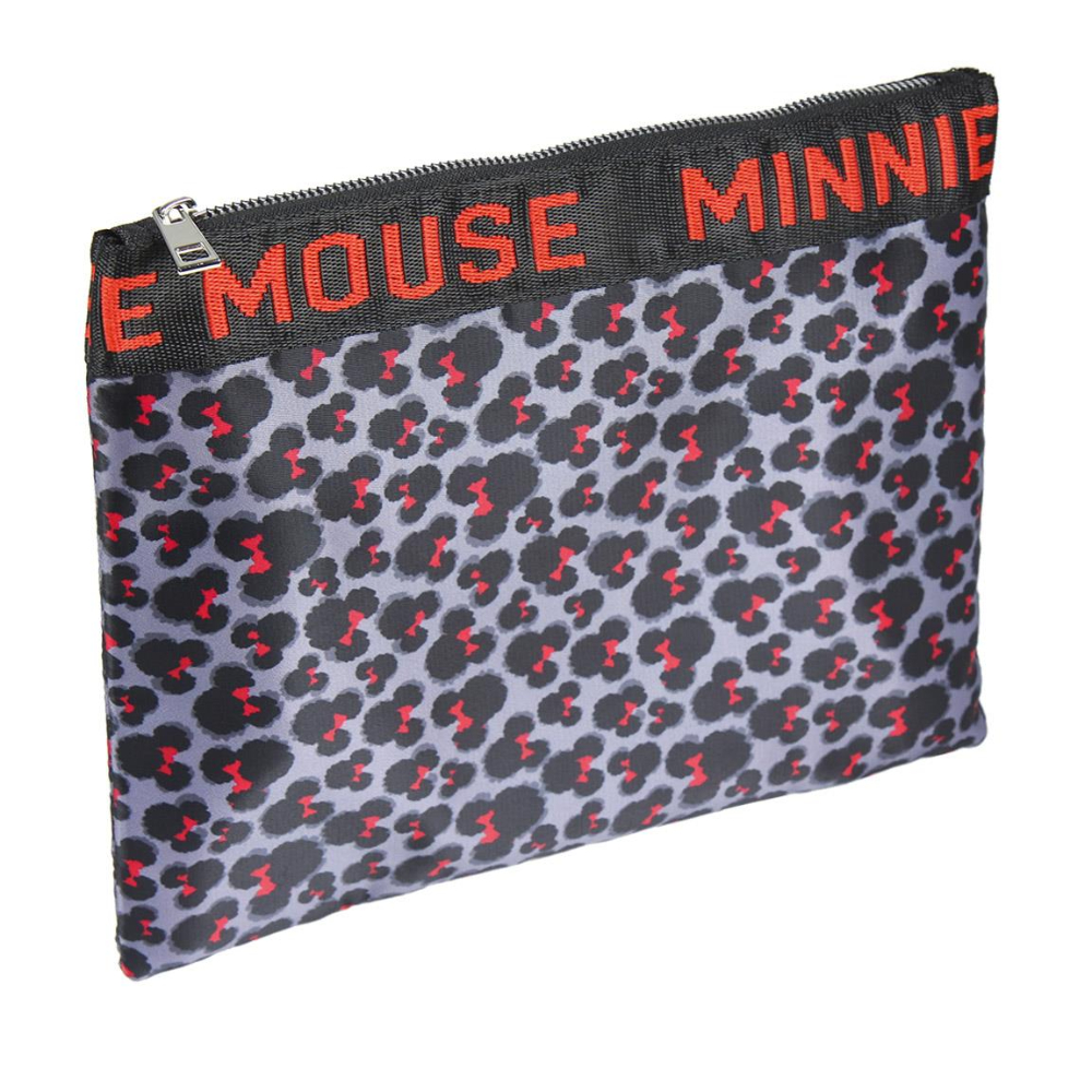 Bolsa con estampado de leopardo negro y gris con detalles rojos y cremallera.