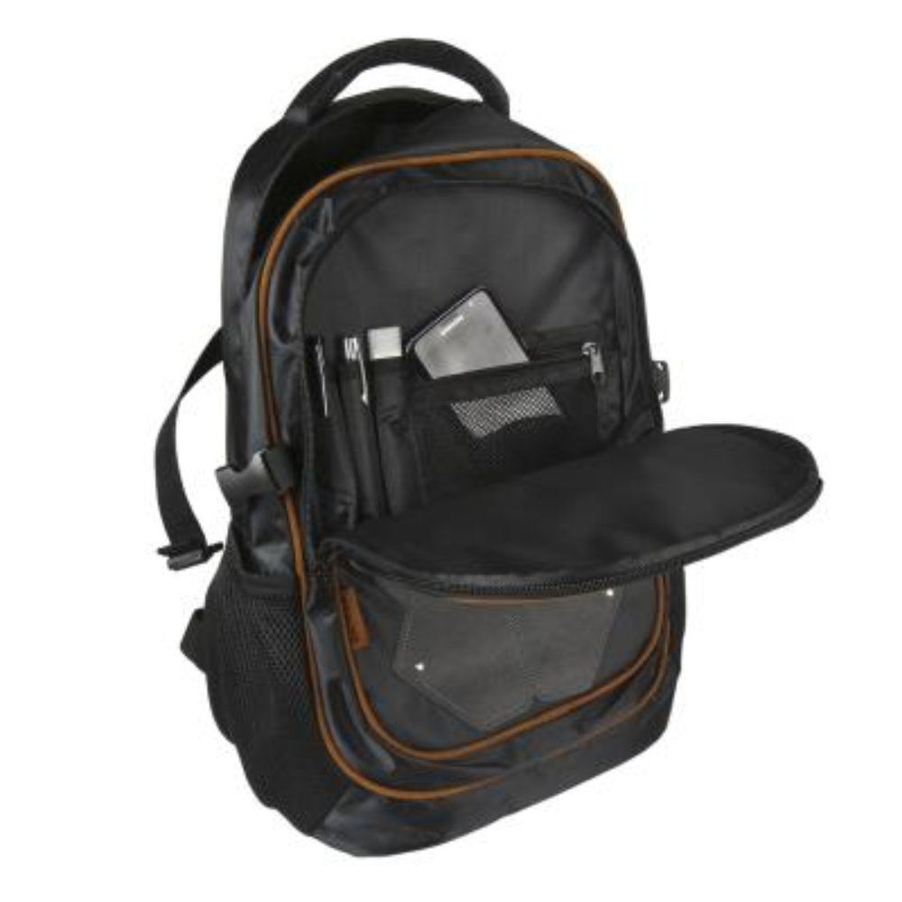Mochila negra abierta con ribete marrón. Se ven bolígrafos, un disco duro y un bolsillo pequeño en el interior.