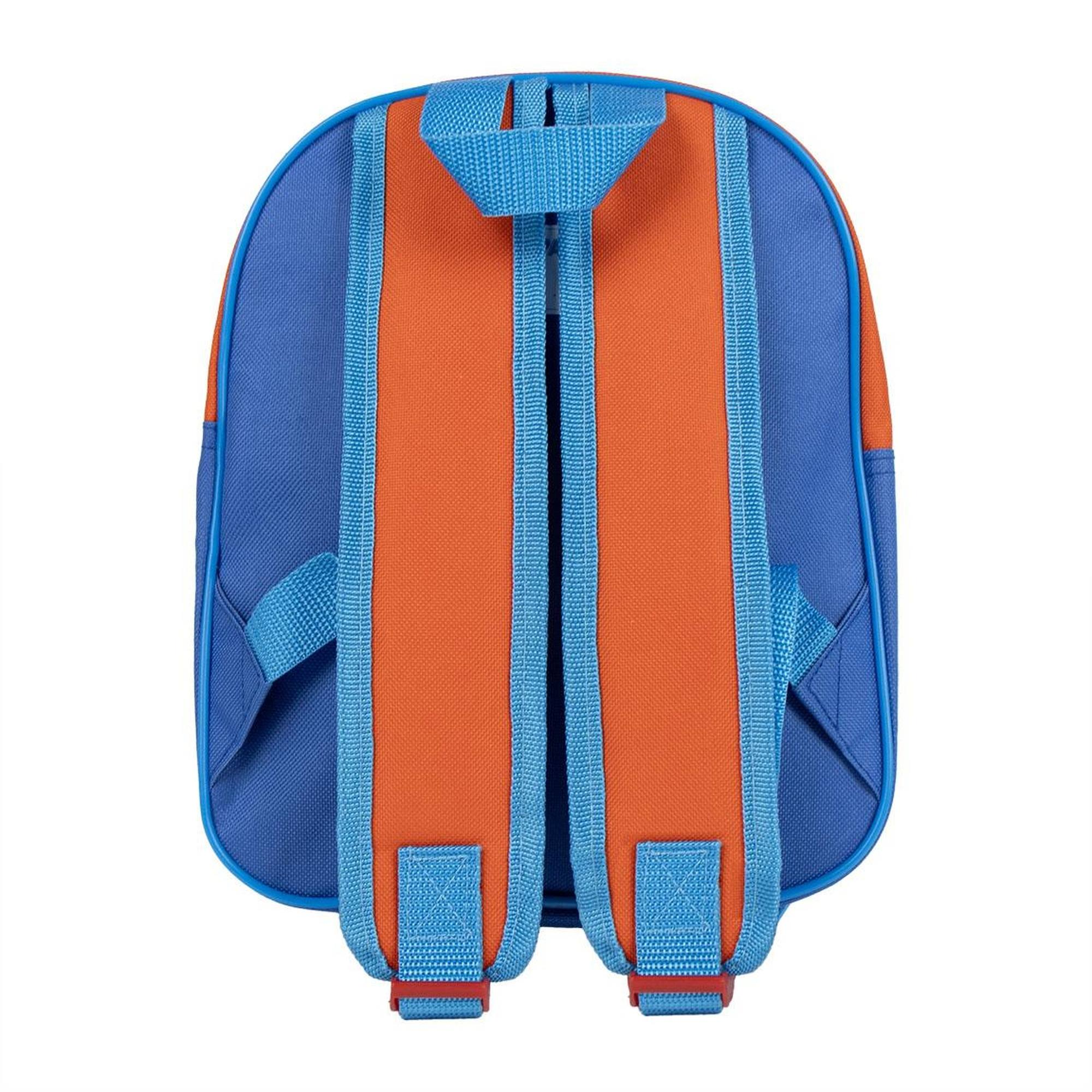 Mochila azul y naranja con correas azules.