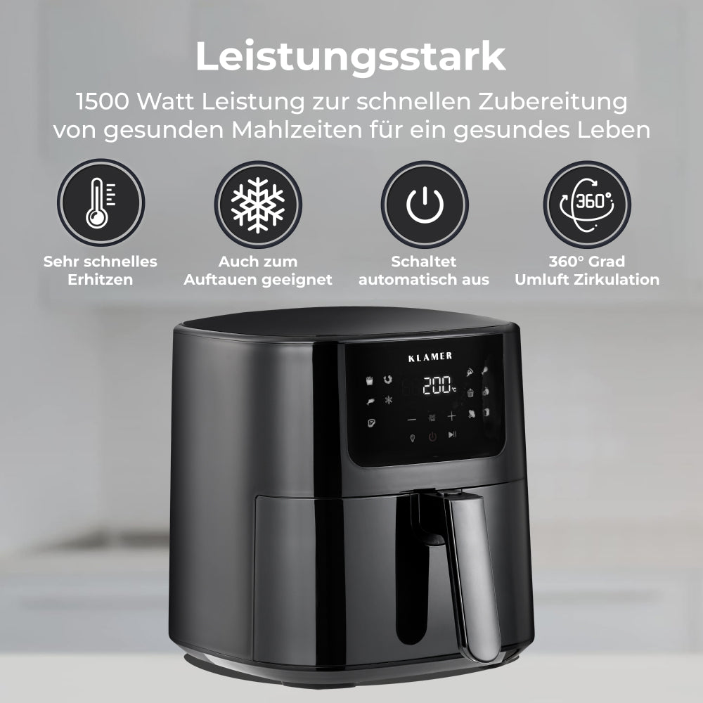 Eine schwarze Heißluftfritteuse mit Digitalanzeige und Griff. Text über Funktionen.