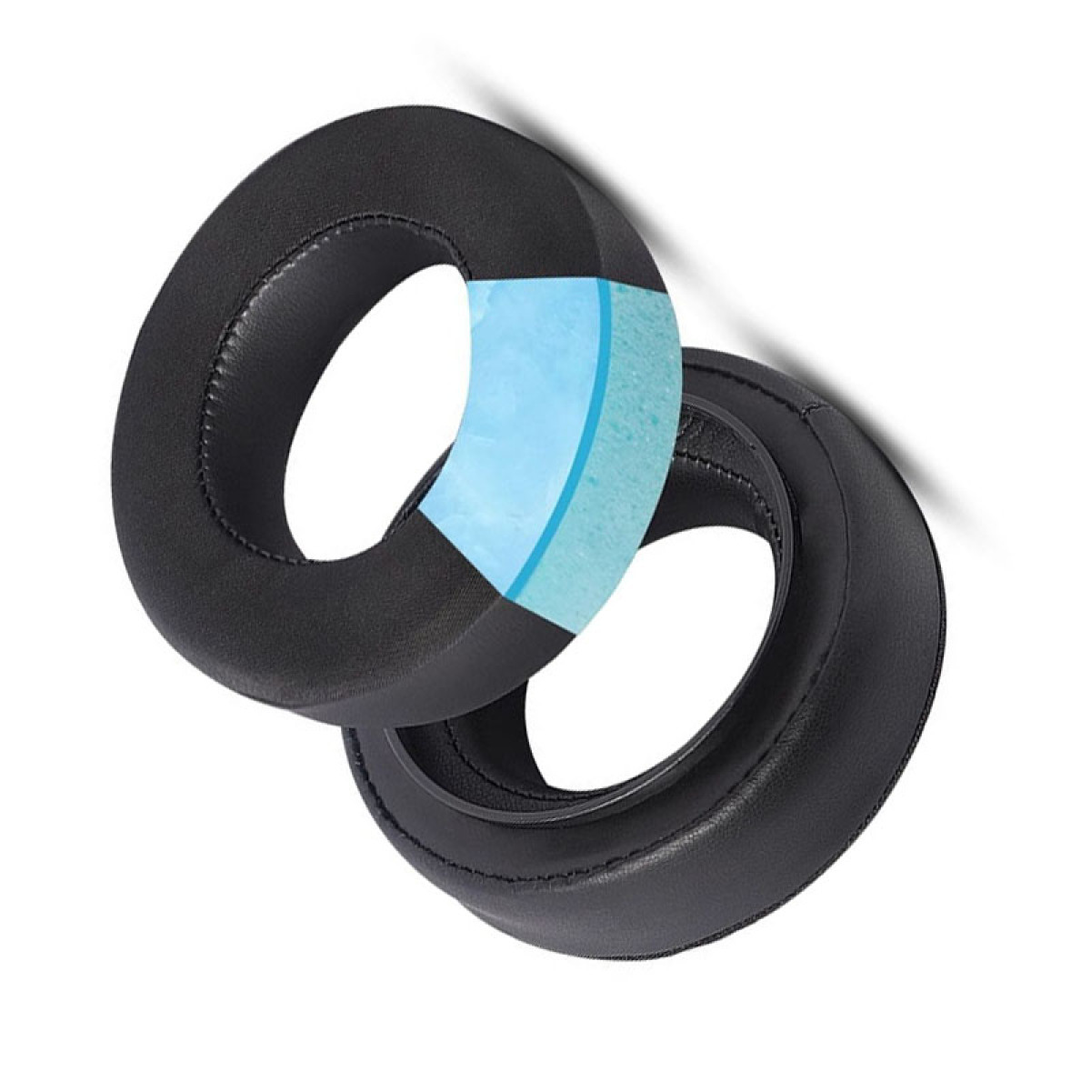 Czarne nauszniki z jasnoniebieskim wnętrzem, jeden przecięty, białe tło.