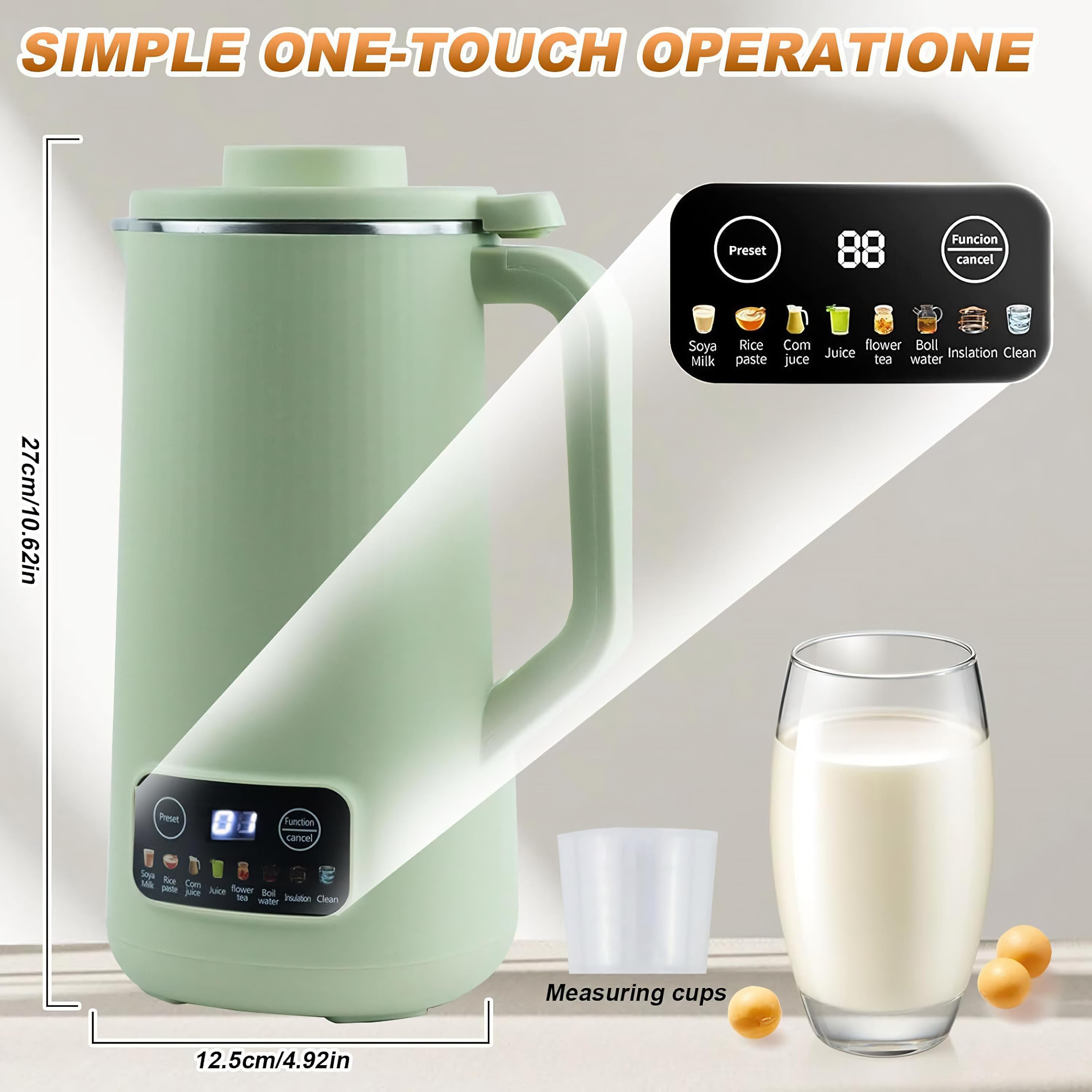 Grüner Sojamilchbereiter mit Display und Messbechern, mit Text: 'SIMPLE ONE-TOUCH OPERATION'.