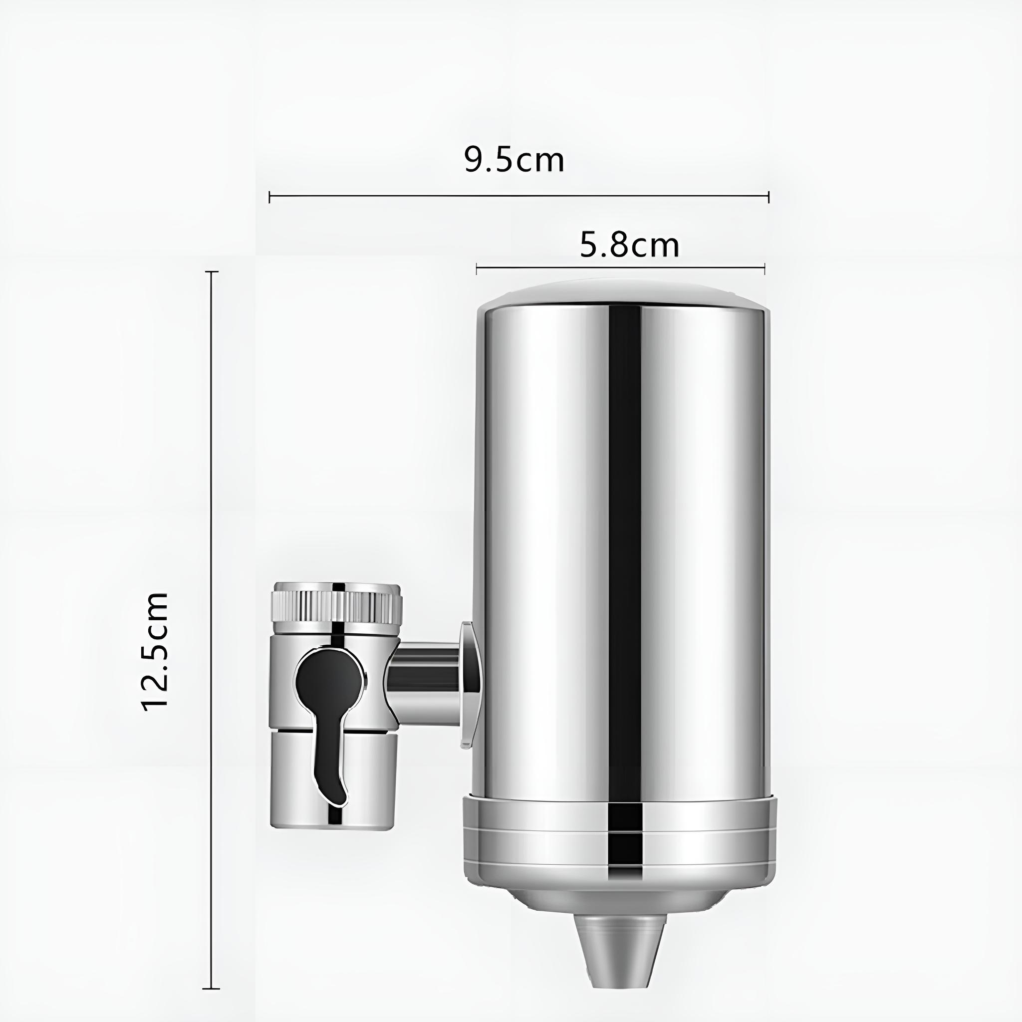 Ein Chrom-Wasserfilter. Er hat Maße, die an der Seite angegeben sind.