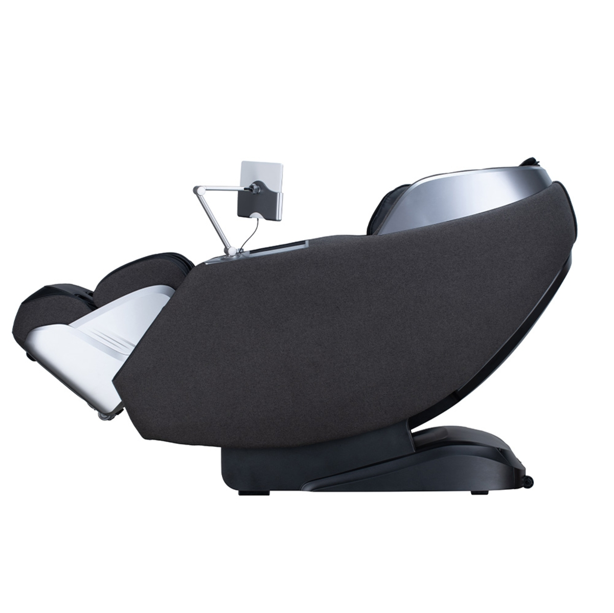 Massage-Sessel Seitenansicht. Dunkelgrau und beige Farbschema. Weißer Hintergrund.