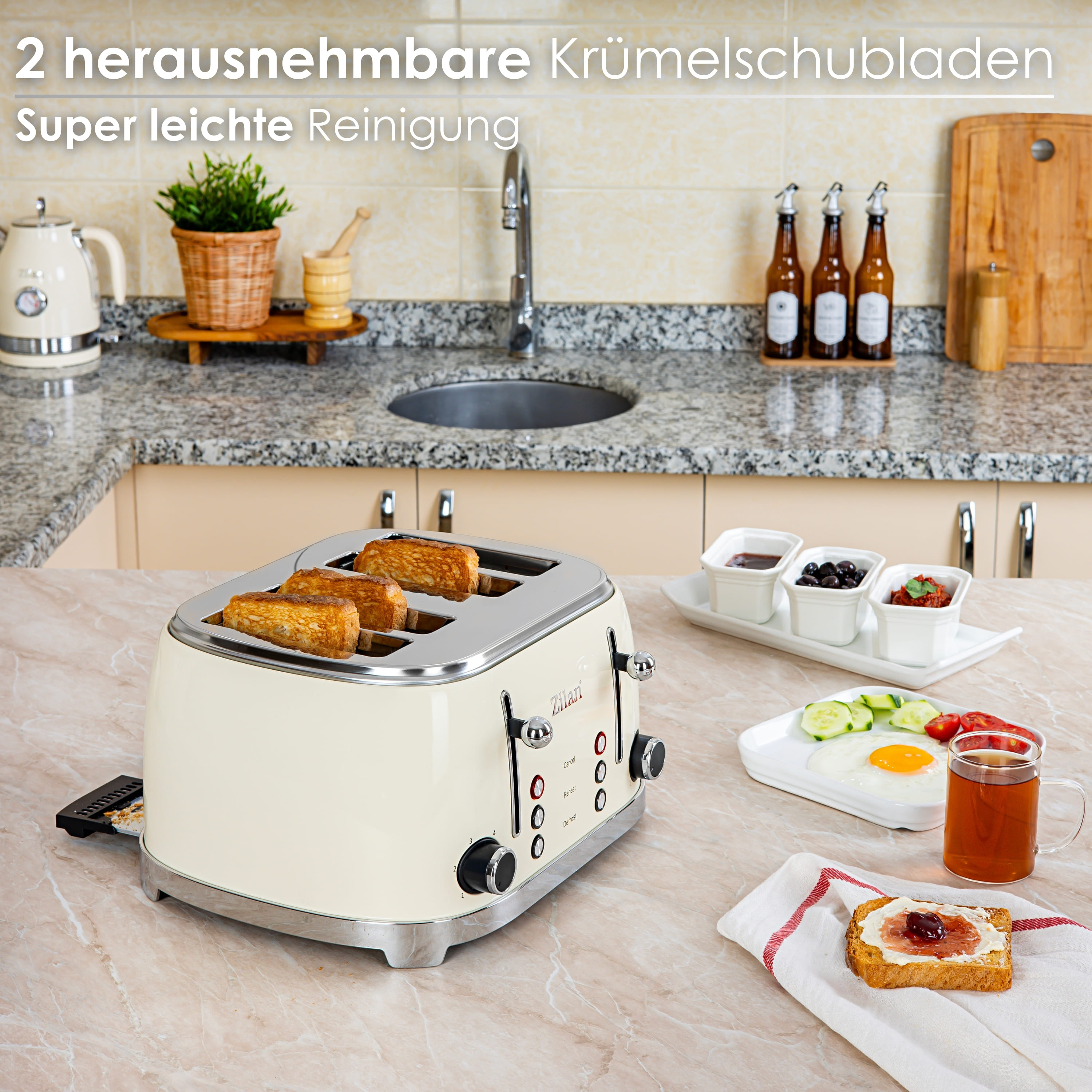 Toaster, Brot und Frühstücksartikel auf einem Tisch. Küchenumgebung. Weißer Hintergrund.