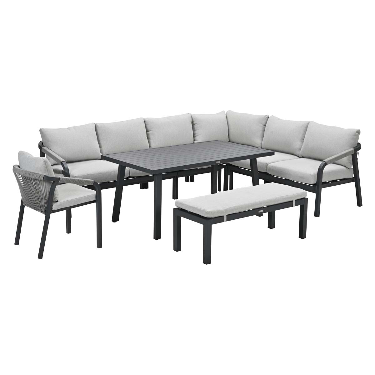 Buitenmeubelset met hoekbank, tafel, stoel en bank. Witte achtergrond.