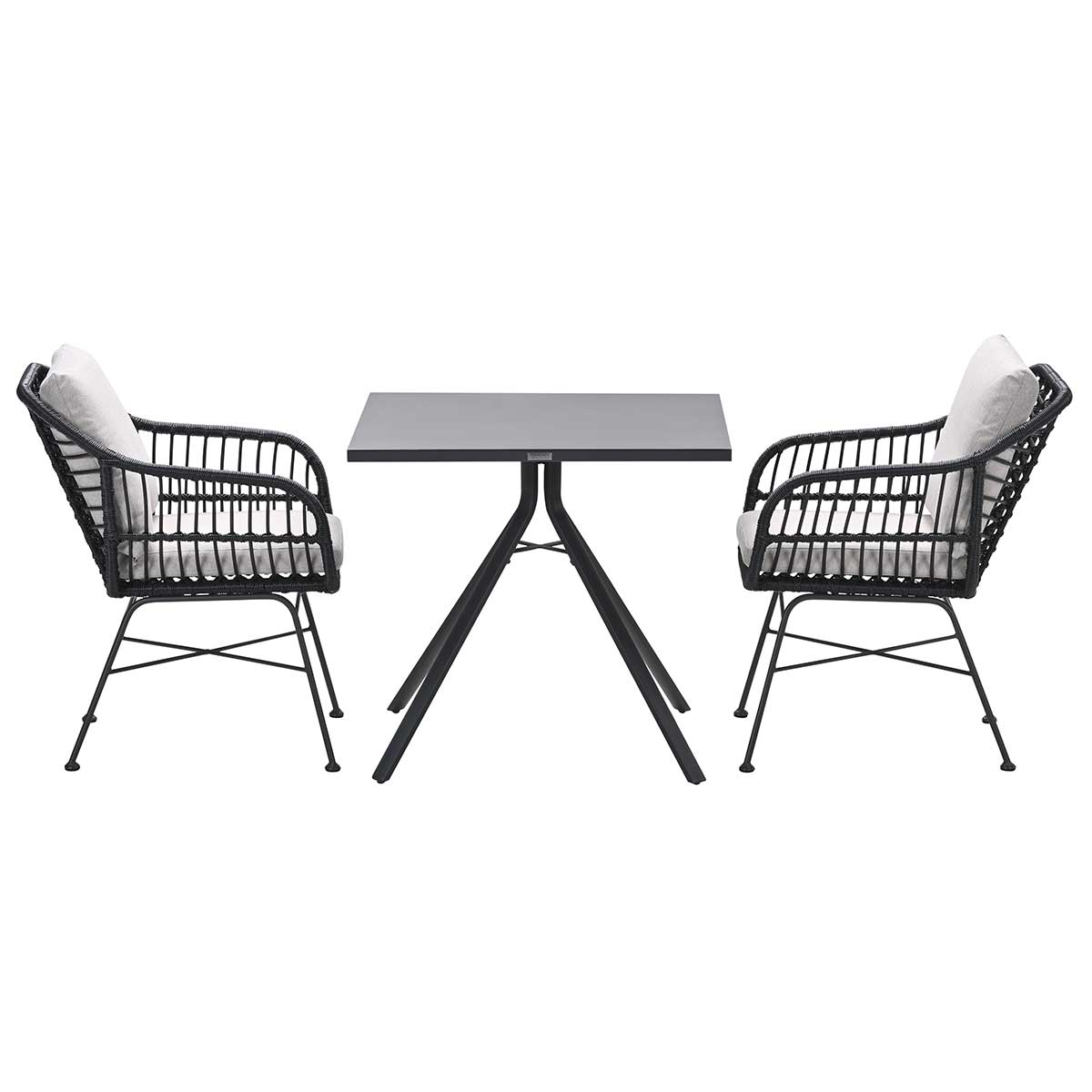Een zwarte en grijze eethoek voor buiten. Twee stoelen en een tafel op een witte achtergrond.