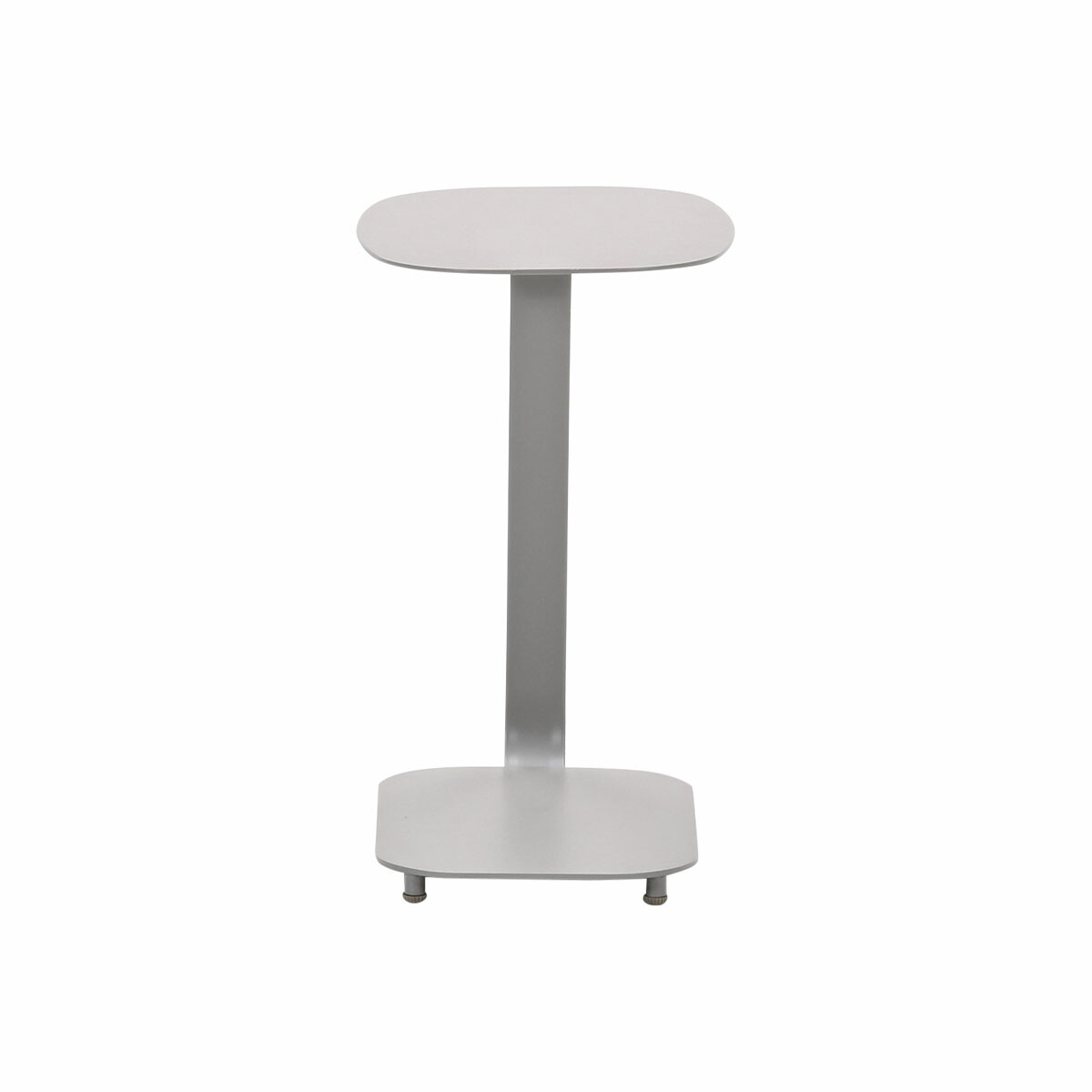 Une petite table d'appoint gris clair avec un dessus et une base rectangulaires.