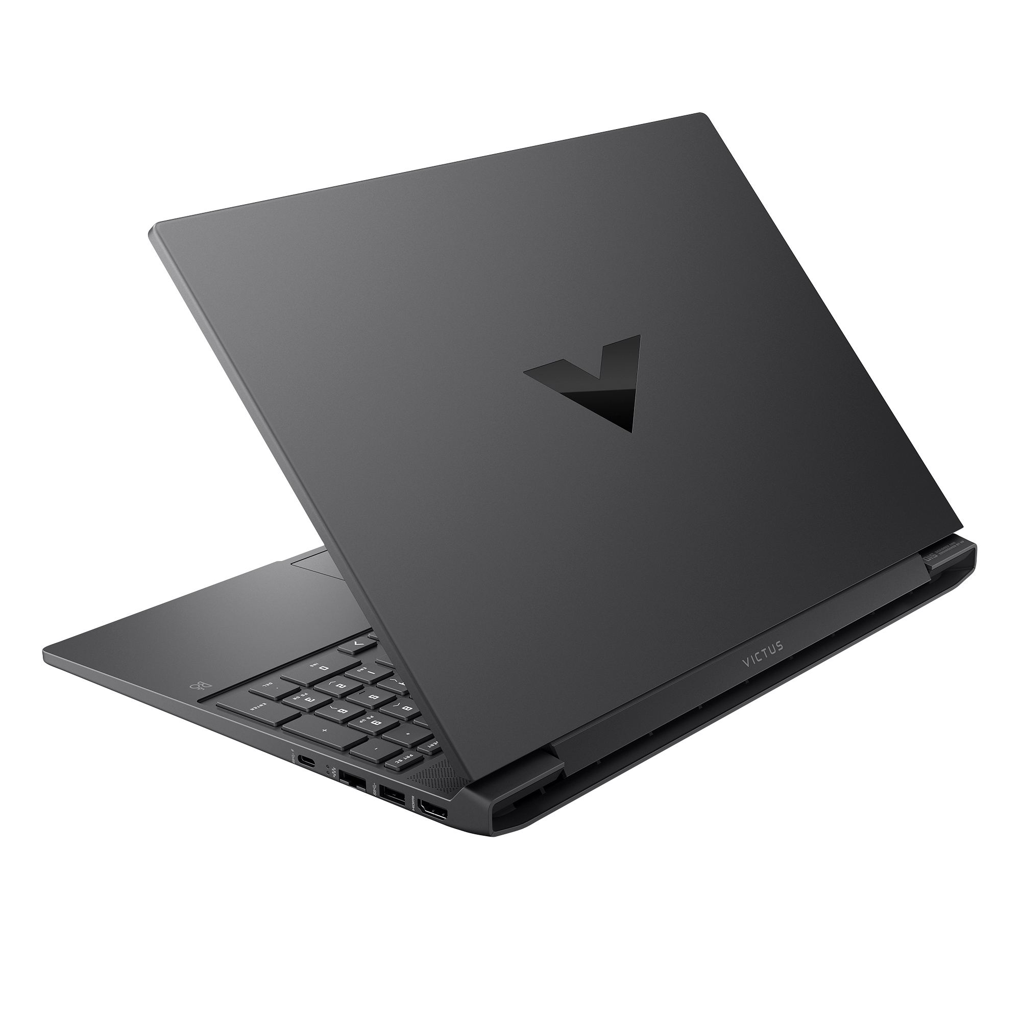 Ciemnoszary laptop, widok z tyłu, białe tło. Widoczne logo Victus i porty.