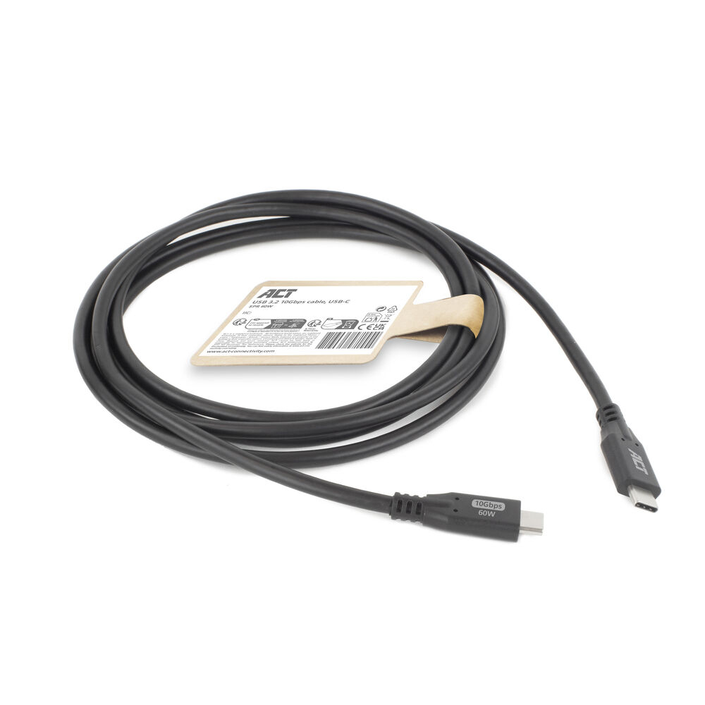 Zwarte USB-C-kabel, opgerold, met wit productlabel. Witte achtergrond.