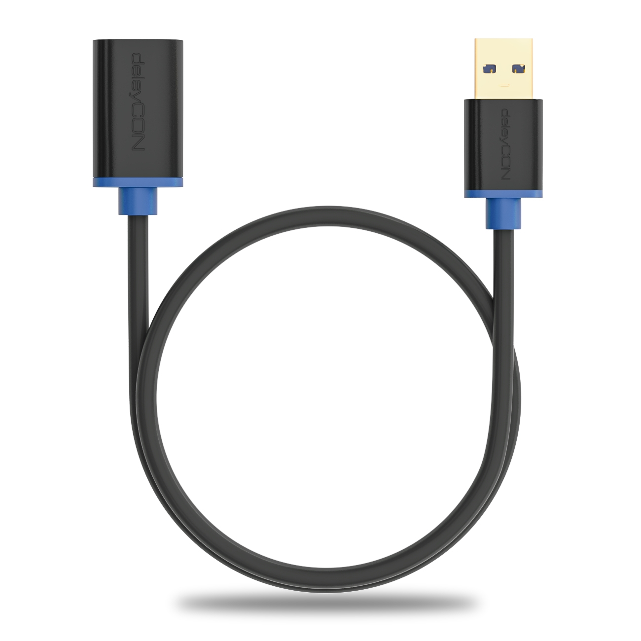 Schwarzes USB-Verlängerungskabel. Hat USB-A-Buchse und USB-A-Stecker mit blauen Akzenten.
