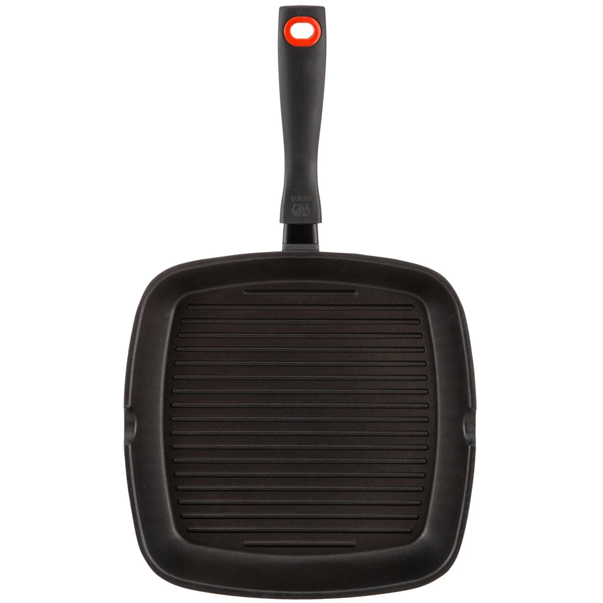 Eine schwarze quadratische Grillpfanne mit schwarzem Griff und rotem Akzent.