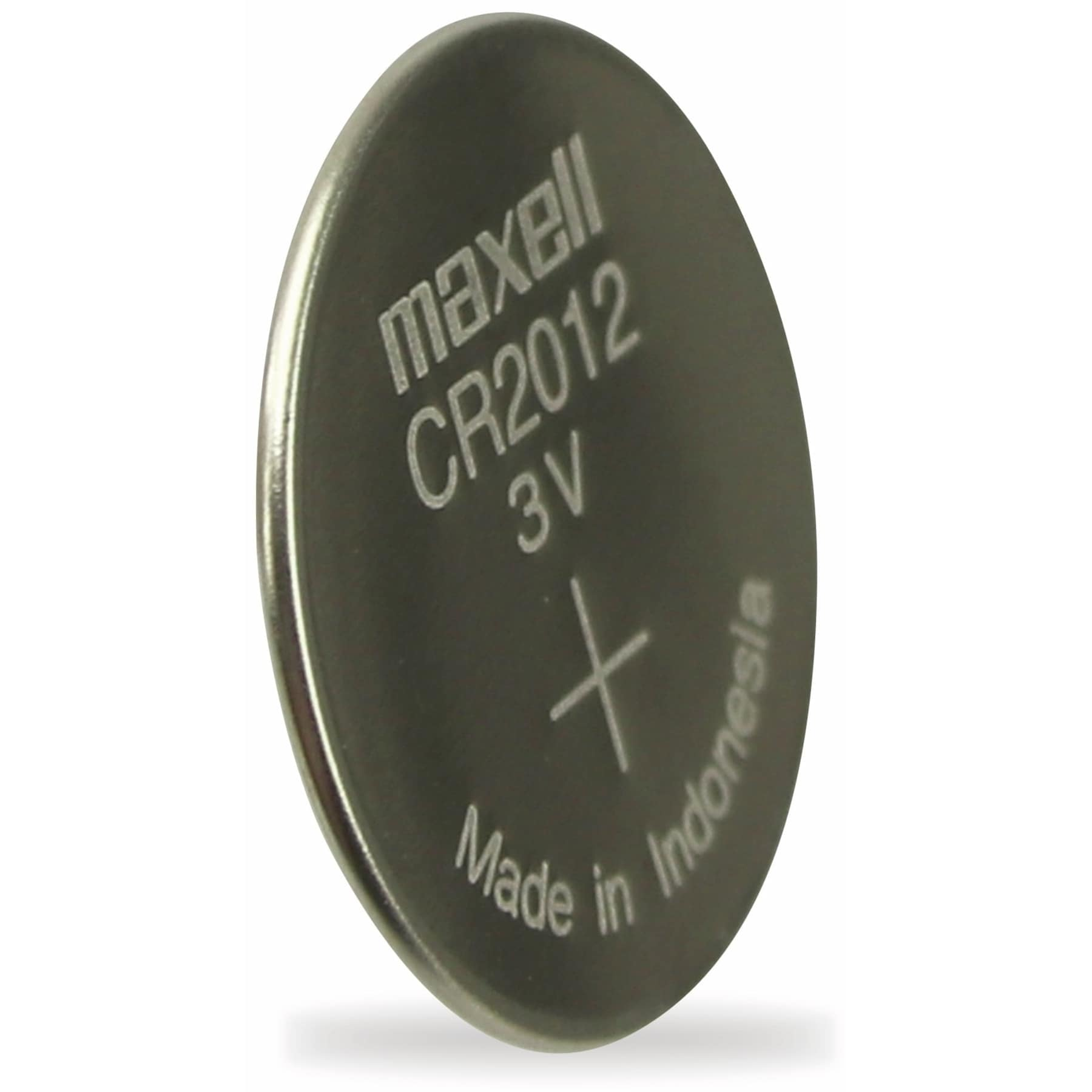 Mała srebrna bateria pastylkowa CR2012 3V, białe tło, zbliżenie.
