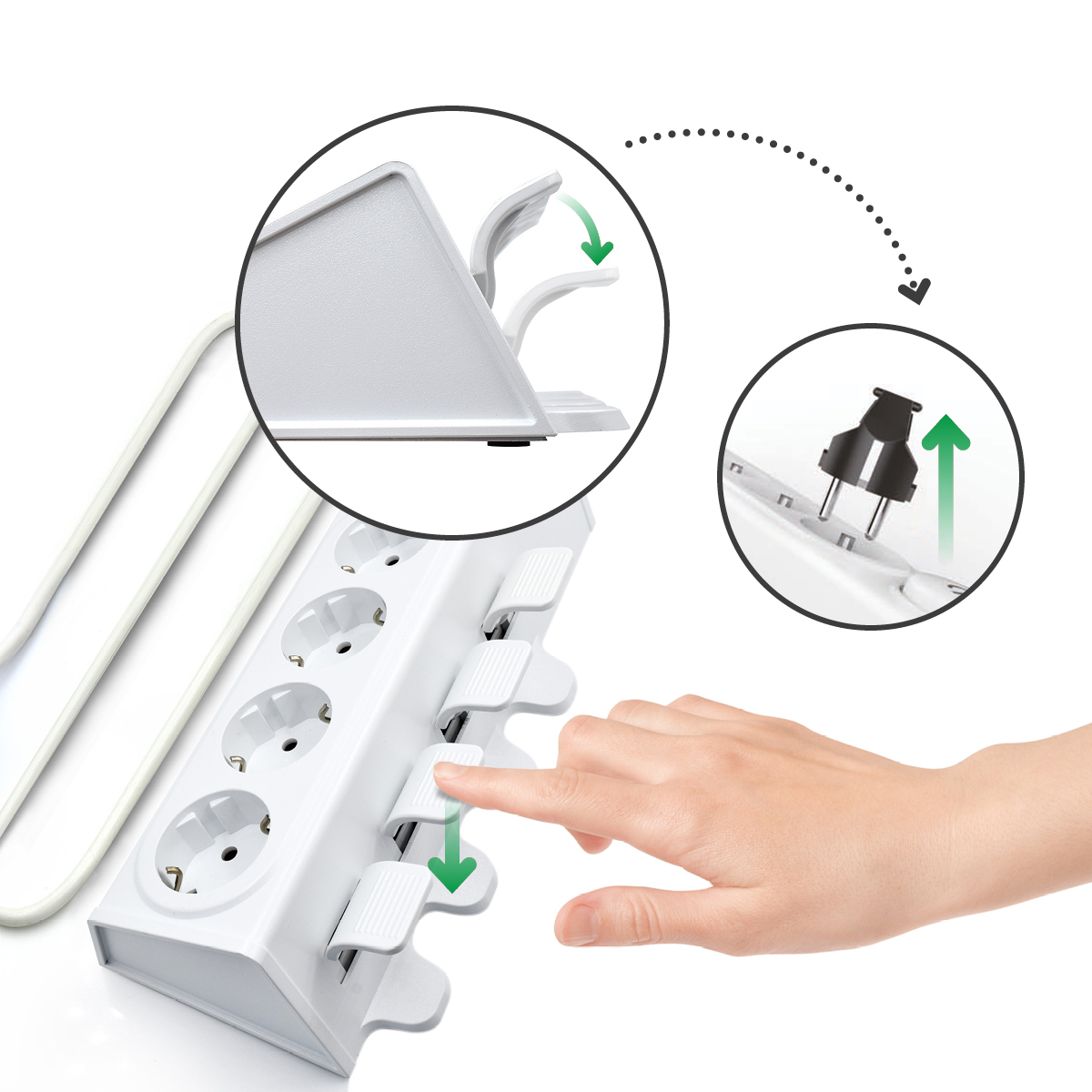 Hand drückt Schalter an weißer Steckdosenleiste. Diagramme zeigen Installation von Steckern und Ständer.