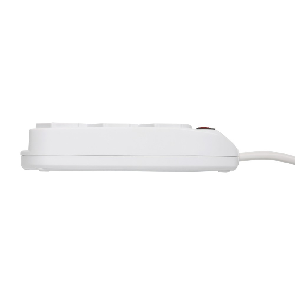 Weiße Steckdosenleiste mit mehreren Steckdosen, rotem Ein-/Ausschalter und weißem Kabel rechts.