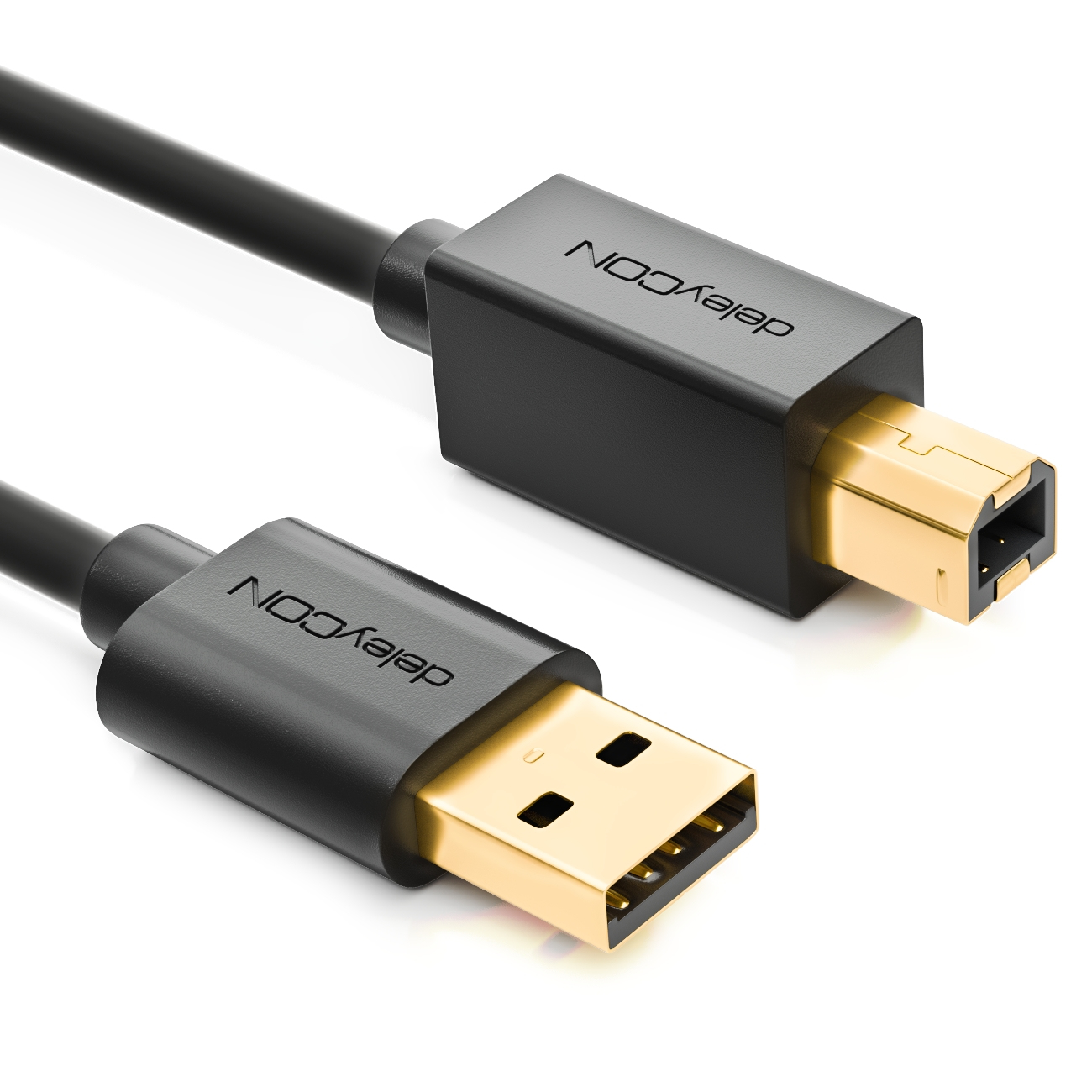 Schwarzes USB-Kabel mit USB-B- und USB-A-Anschlüssen. Der Markenname ist sichtbar.