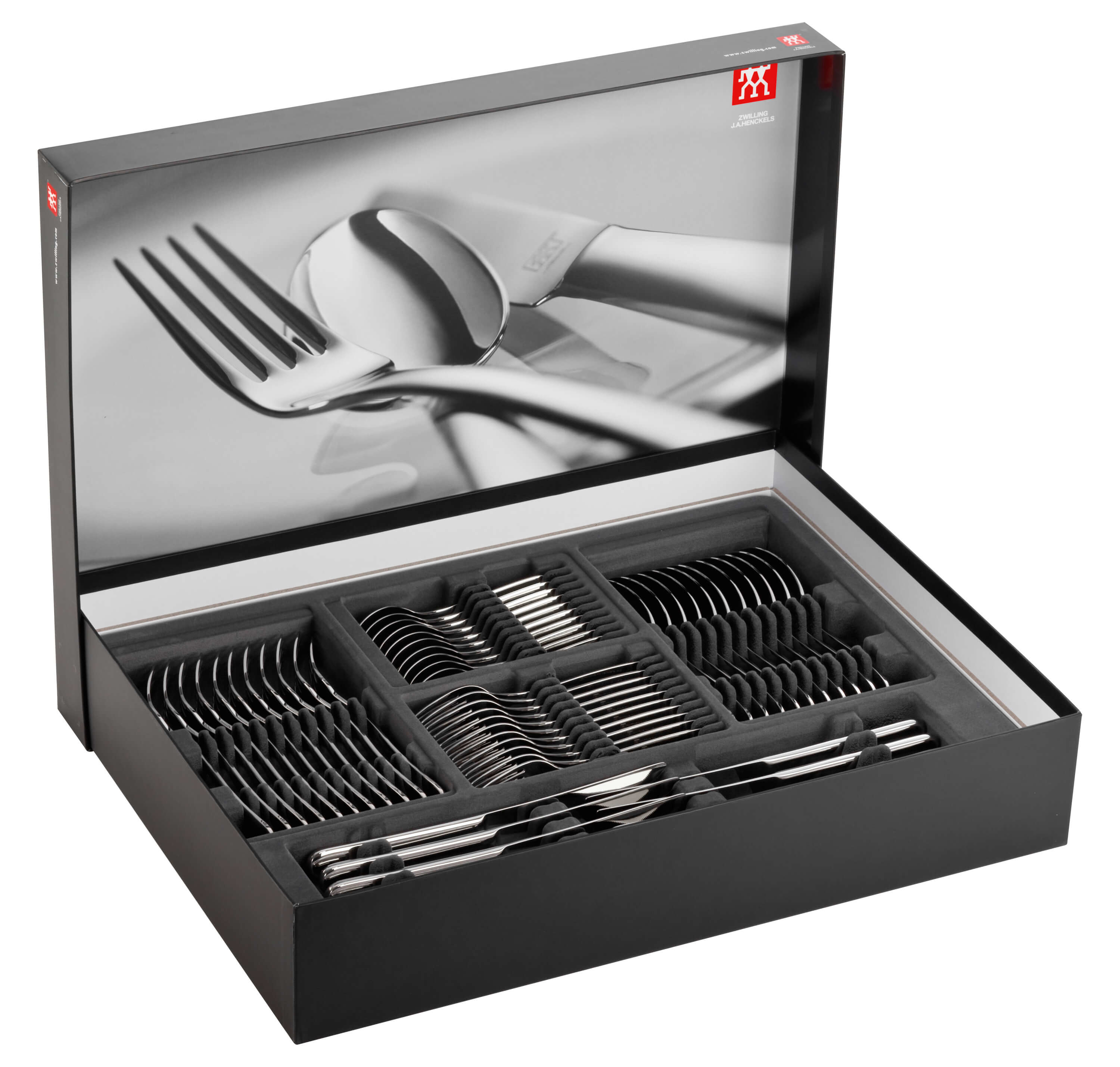 Geöffnete schwarze Besteckbox mit silbern glänzenden Gabeln, Messern und Löffeln, ordentlich angeordnet.