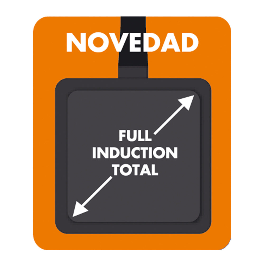 Kwadratowa etykieta z tekstem "NOVEDAD" i "FULL INDUCTION TOTAL".