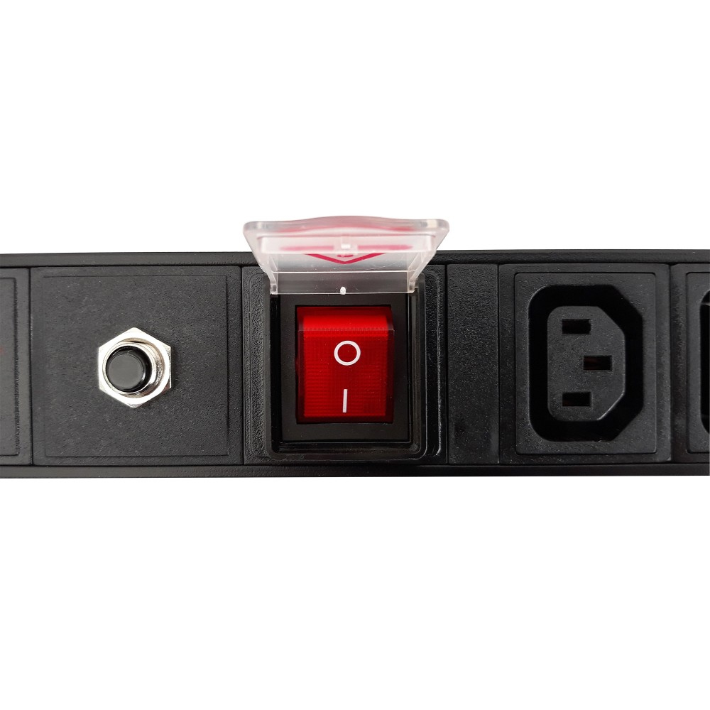 Primo piano di un interruttore rosso con indicatore 'on'. Sfondo bianco.