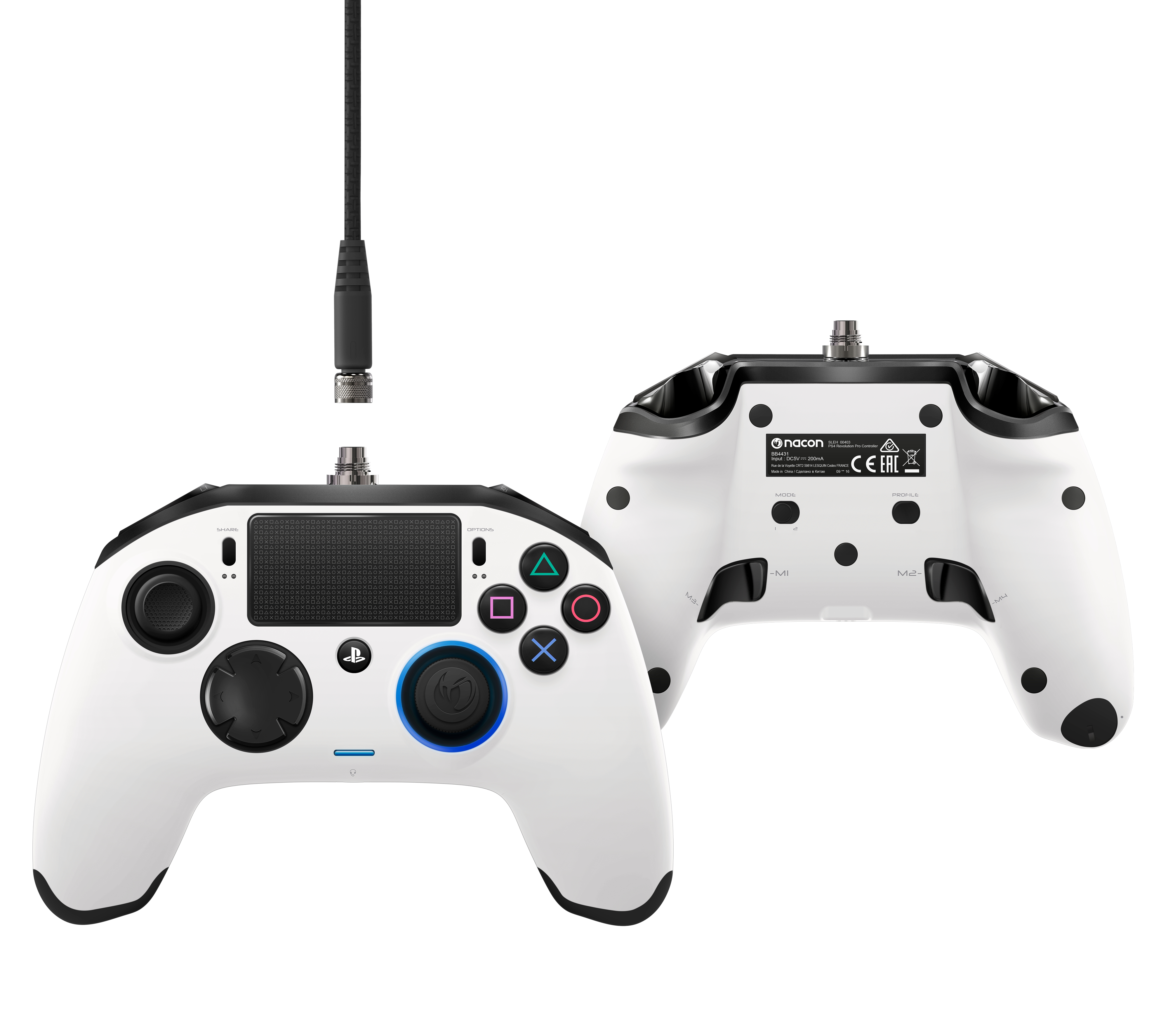 Weißer PlayStation-Controller mit schwarzen Akzenten, blauem Licht und angeschlossenem Kabel.