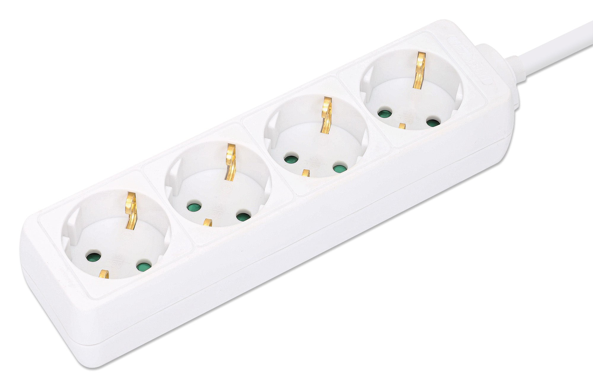 Biała listwa zasilająca z 4 gniazdami. Białe tło.