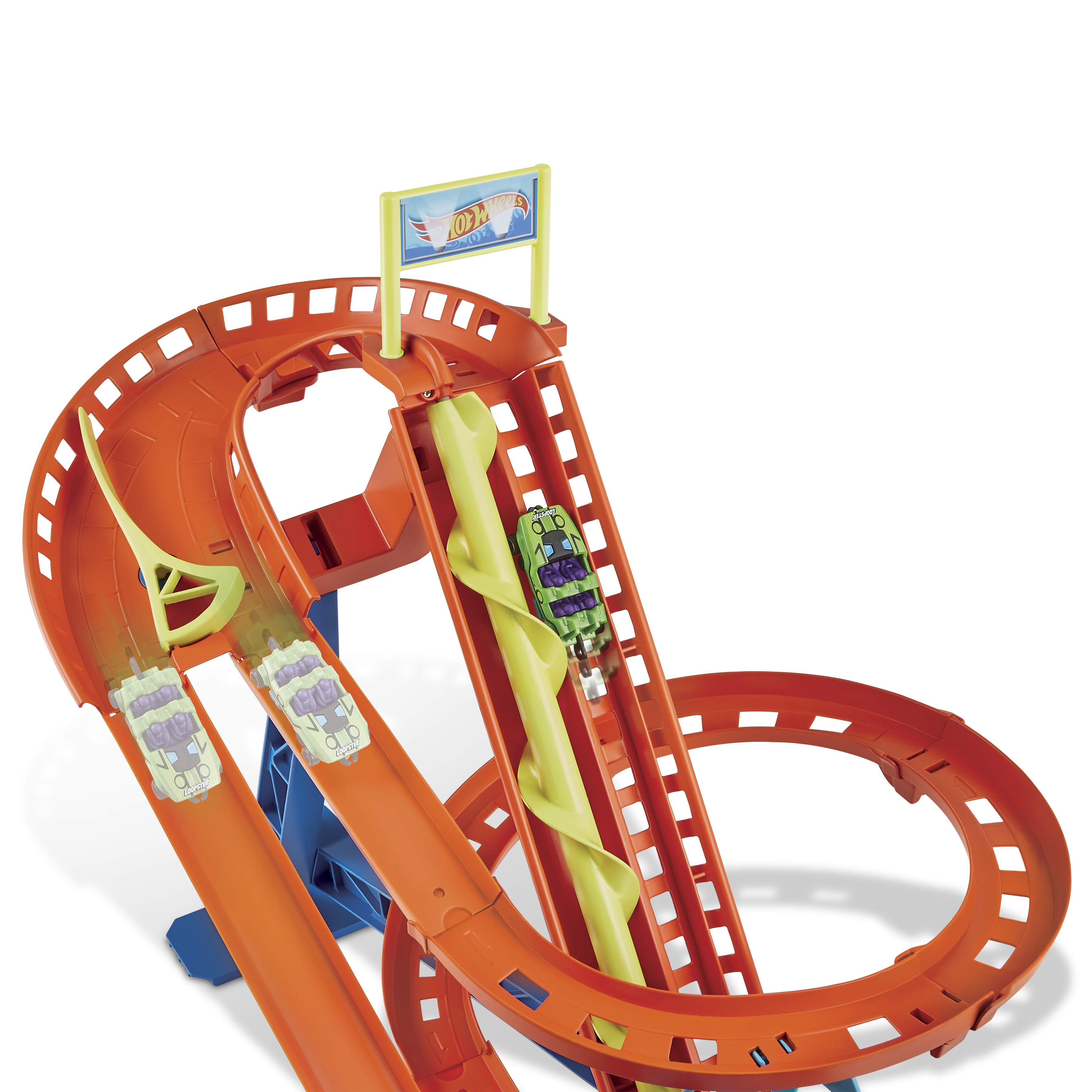 Pista Hot Wheels arancione con macchinine verdi e bianche. La pista ha un loop e un traguardo.