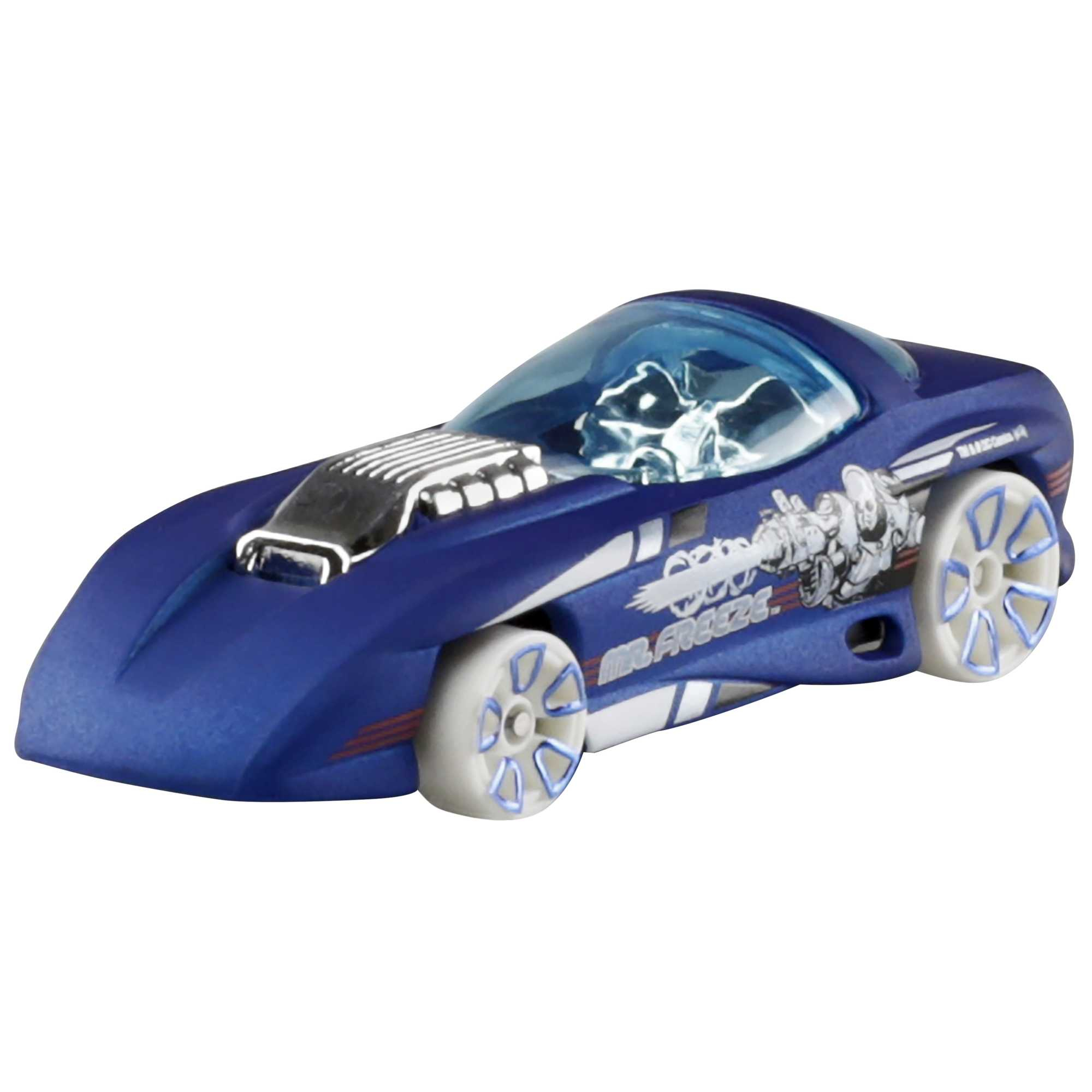 Un coche de juguete azul con techo transparente. Tiene gráficos de Mr. Freeze en el lateral.