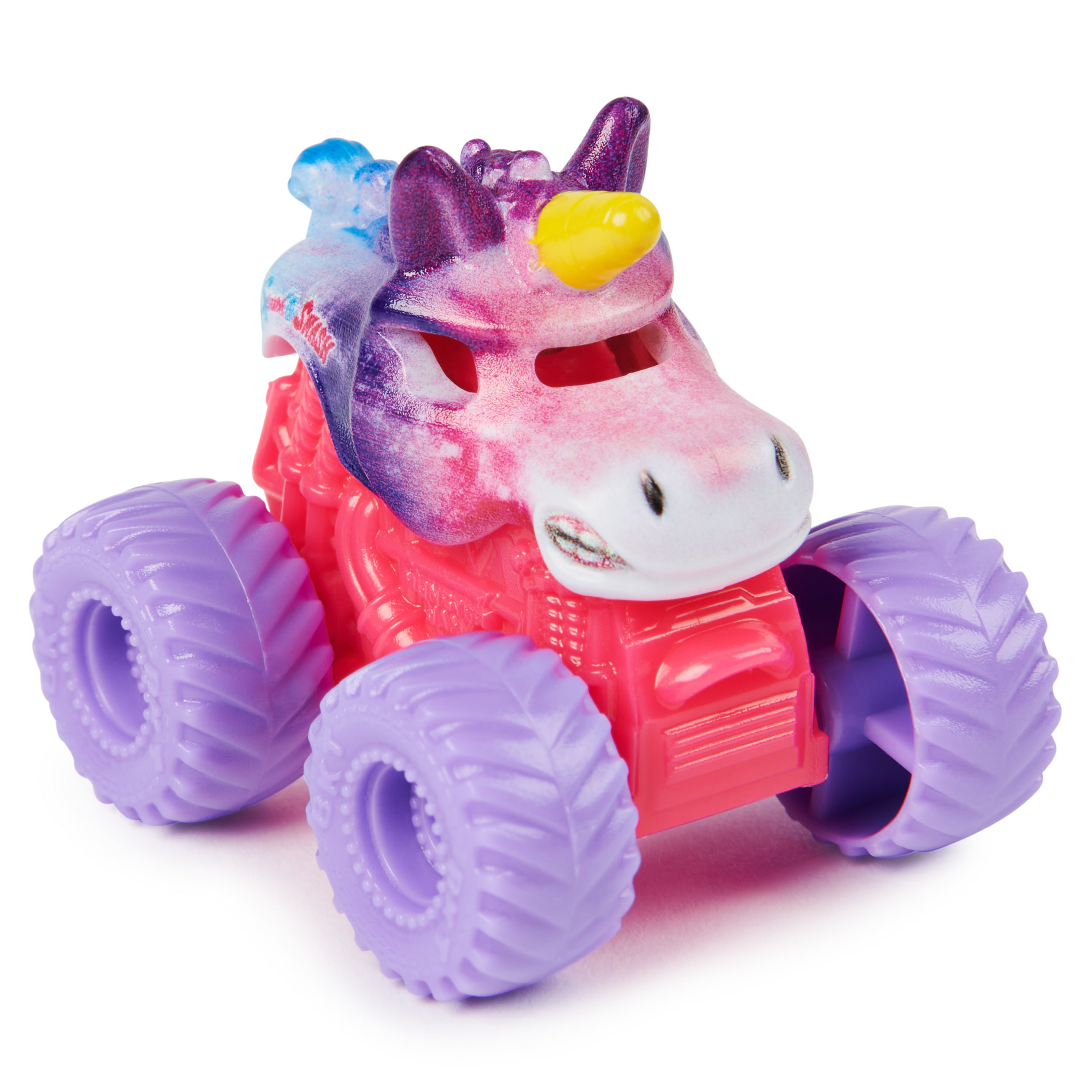 Un camión monstruo de juguete rosa y morado con forma de unicornio. Tiene ruedas moradas grandes.