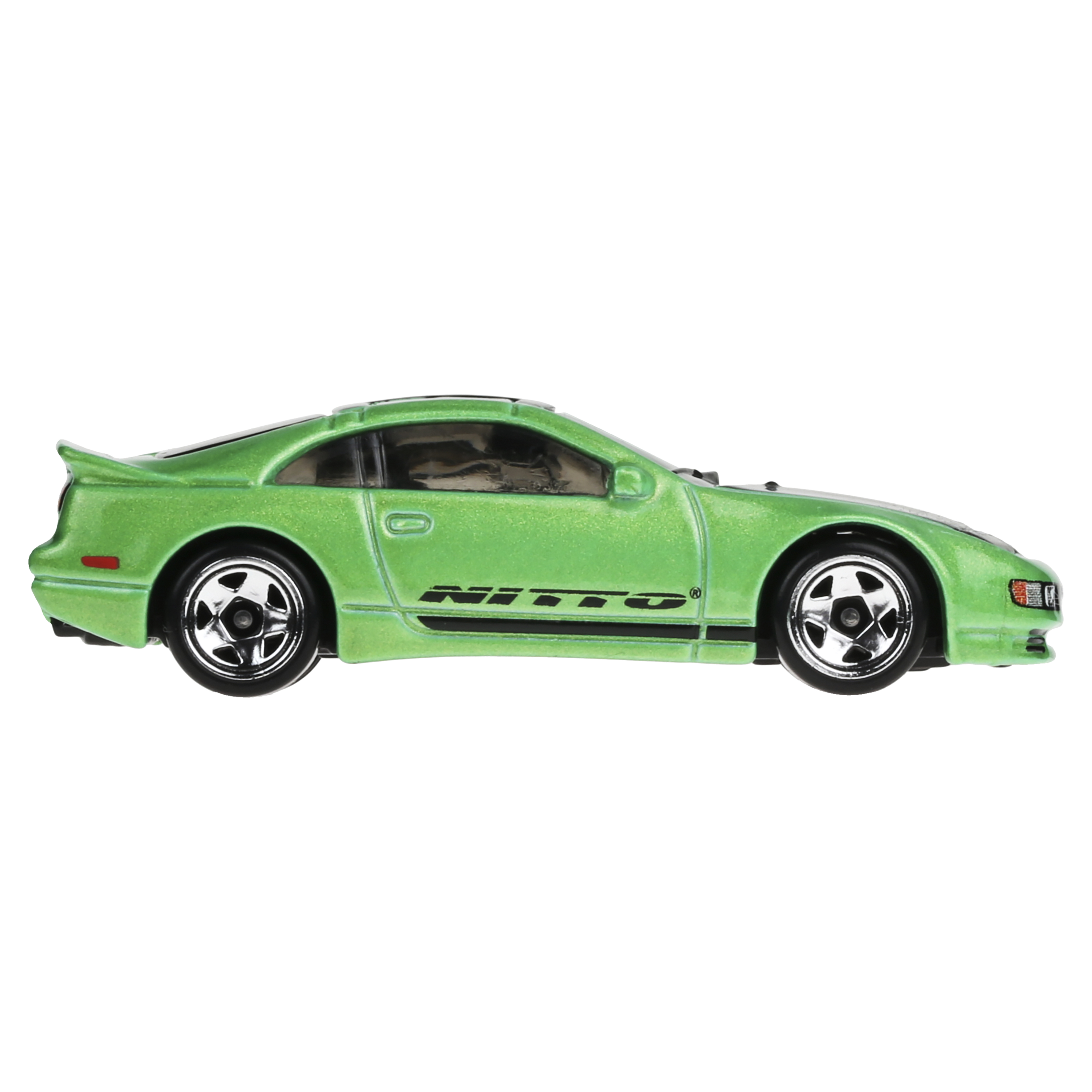 Coche Hot Wheels verde. Es un deportivo elegante con detalles negros y la marca Nitto.