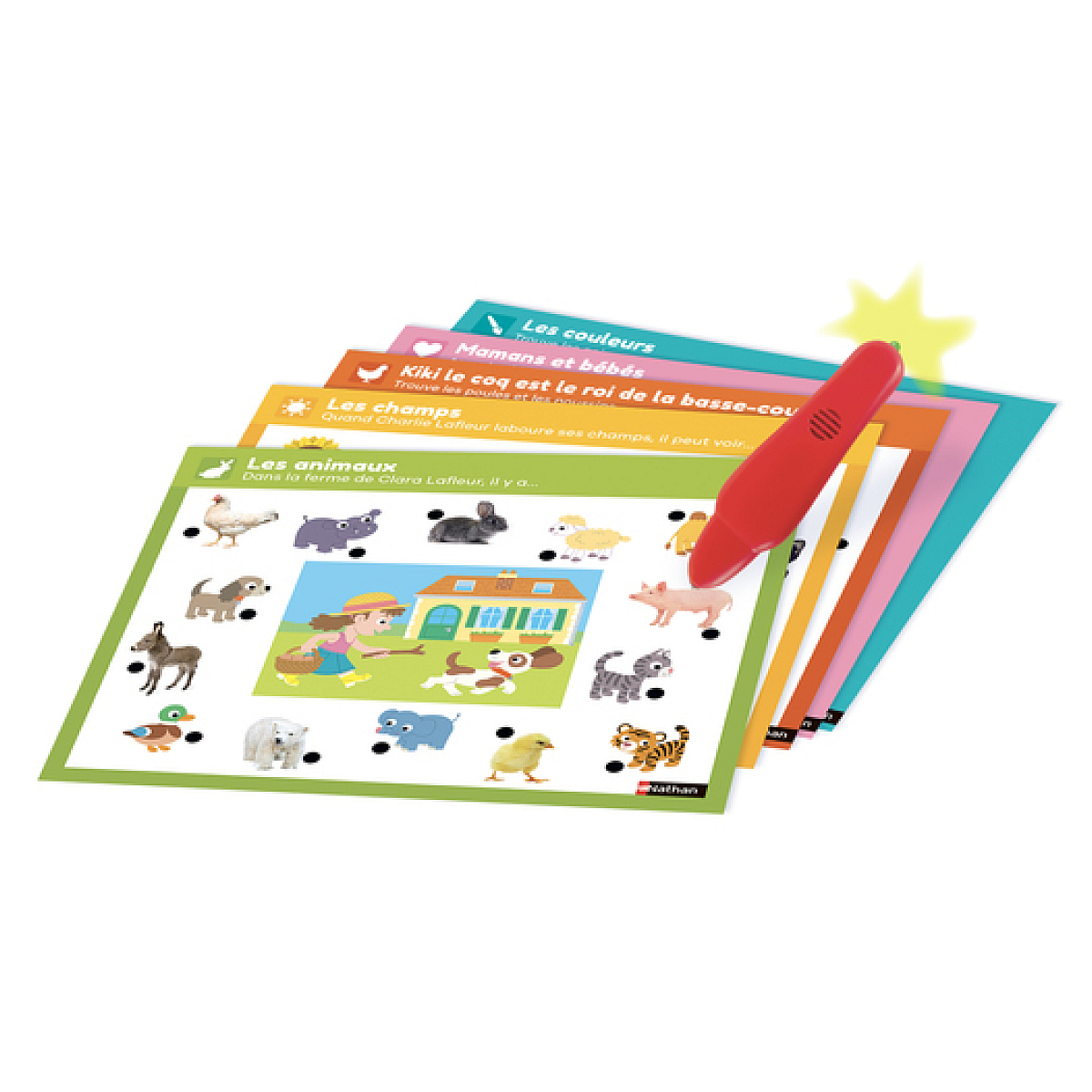 Zestaw kolorowych kart edukacyjnych z czerwonym pisakiem na wierzchu. Karty pokazują zwierzęta i kolory.