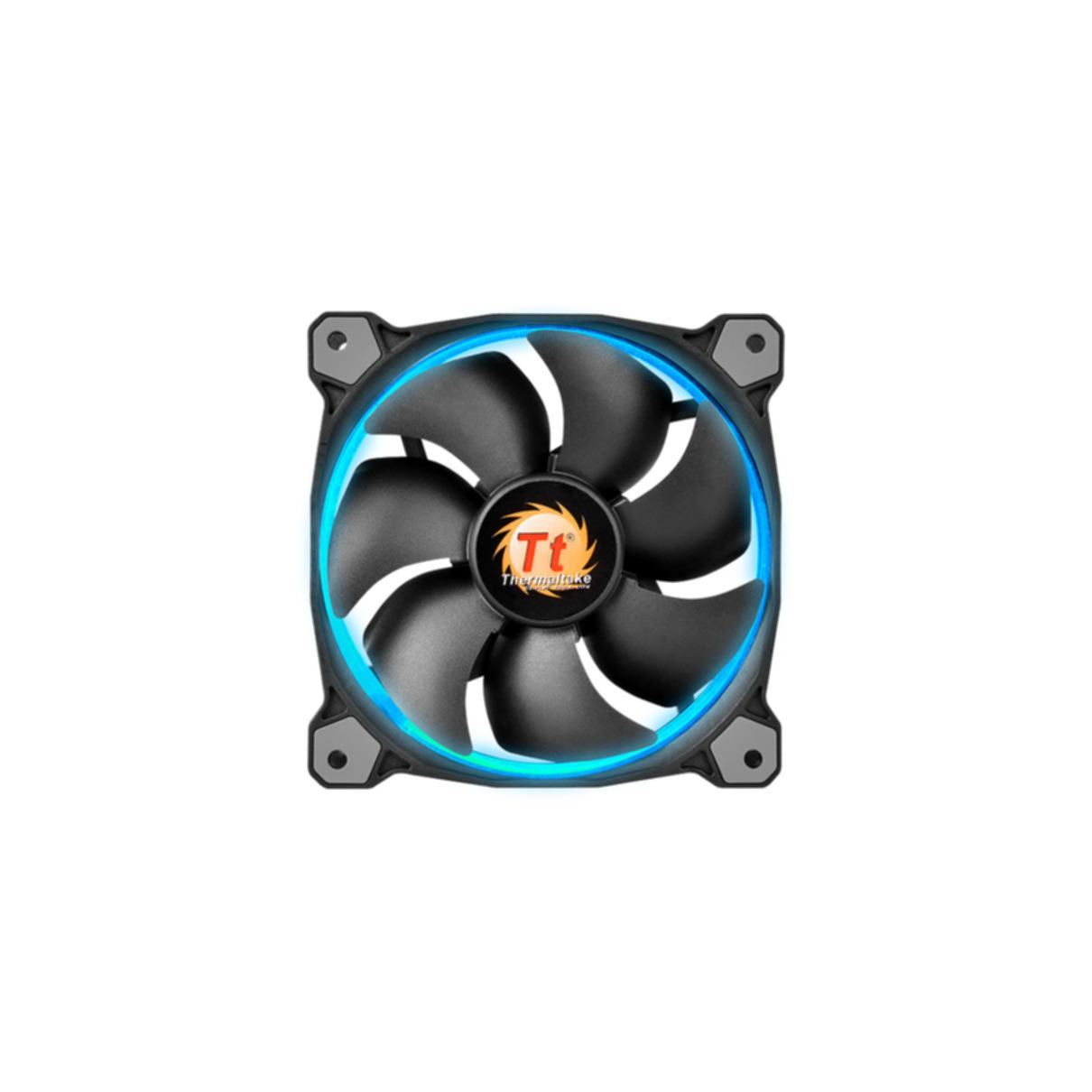 Ventilateur d'ordinateur noir avec un anneau bleu brillant. Le ventilateur est sur fond blanc.