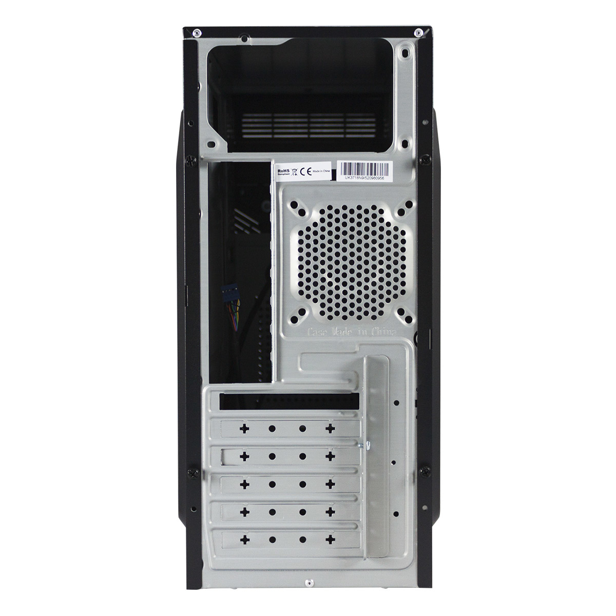 Parte trasera de una carcasa de computadora negra con ranuras abiertas y vista de los componentes internos.