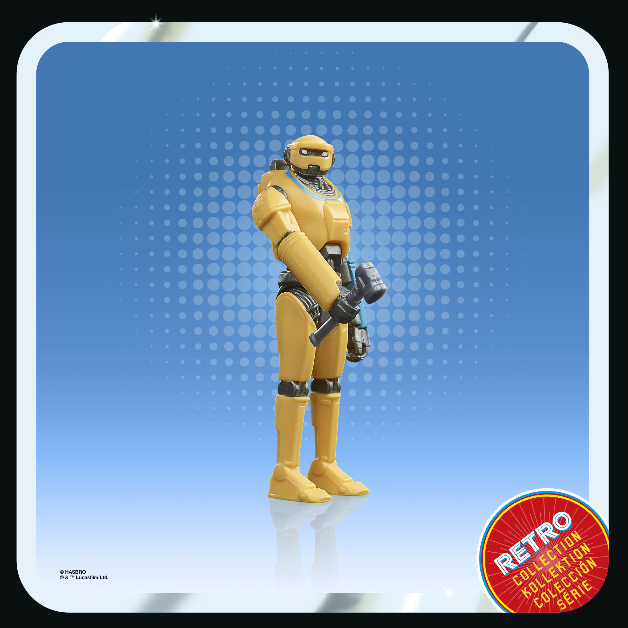 Giocattolo robot giallo che tiene uno strumento. È su uno sfondo blu con un logo della collezione retrò.