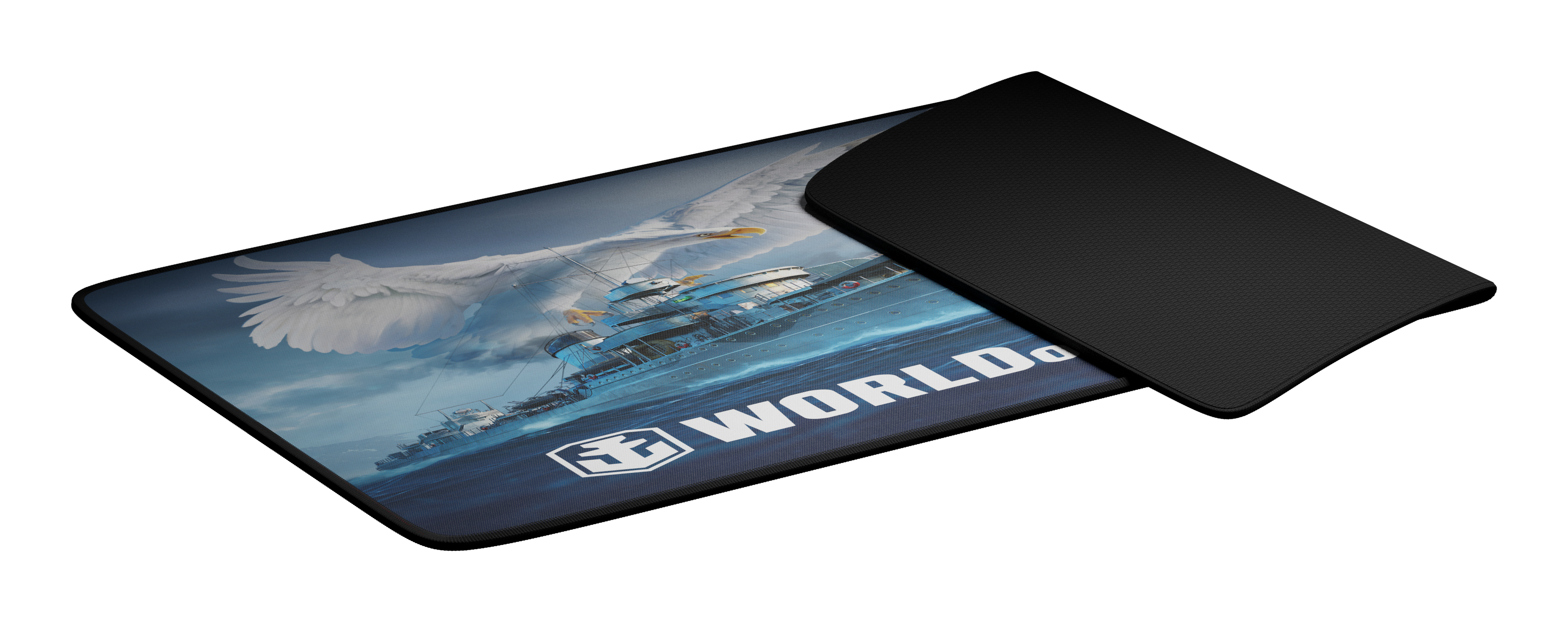 Podkładka pod mysz z grafiką statku i ptaka. Podkładka jest czarna z niebieskim tłem.