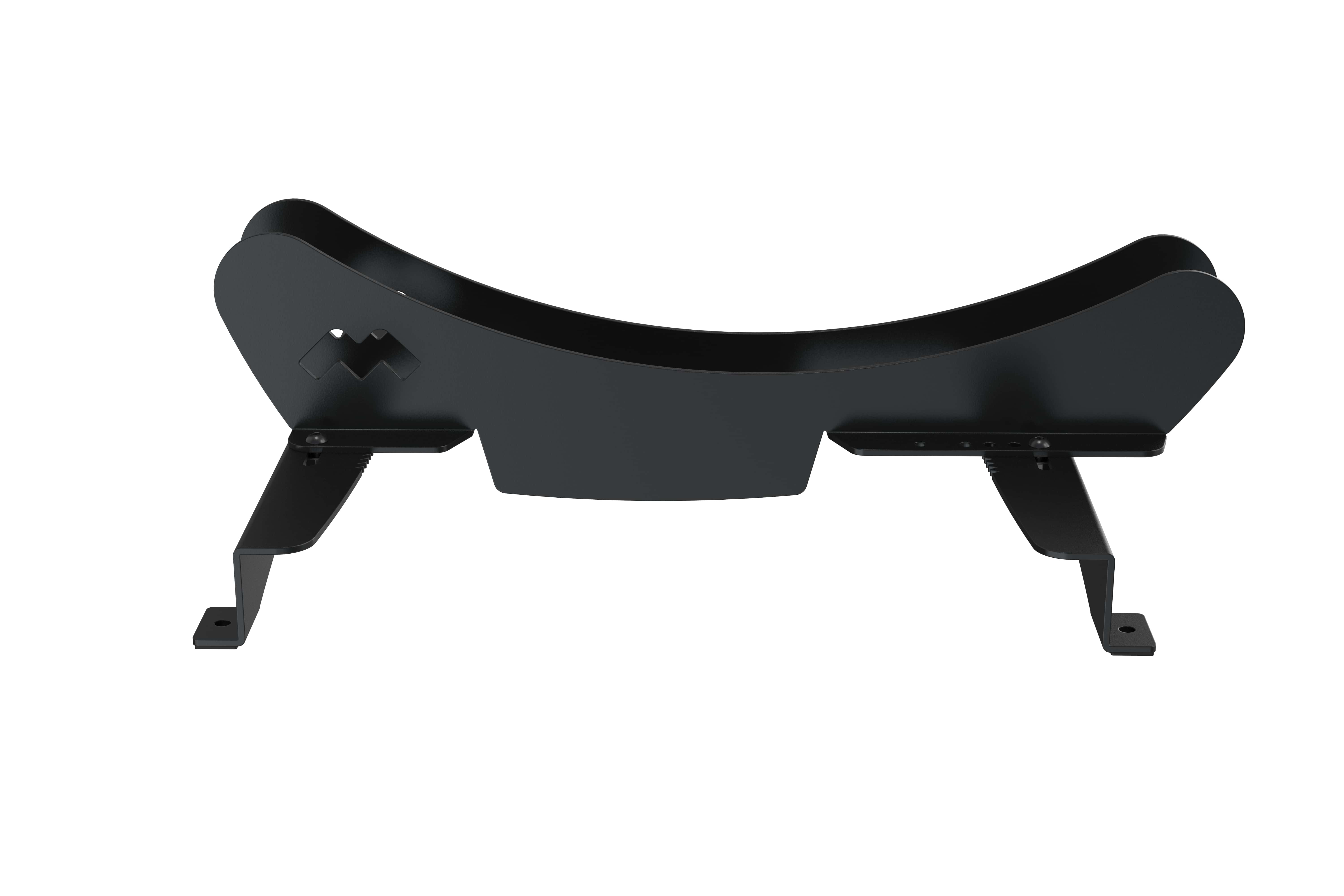 Czarny metalowy stojak z zakrzywionymi krawędziami. Ma unikalny design z logo z przodu.