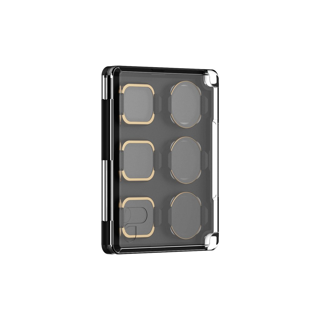 Tył pudełka zestawu do makijażu, z tekstem w różnych językach i ilustracją lalki.