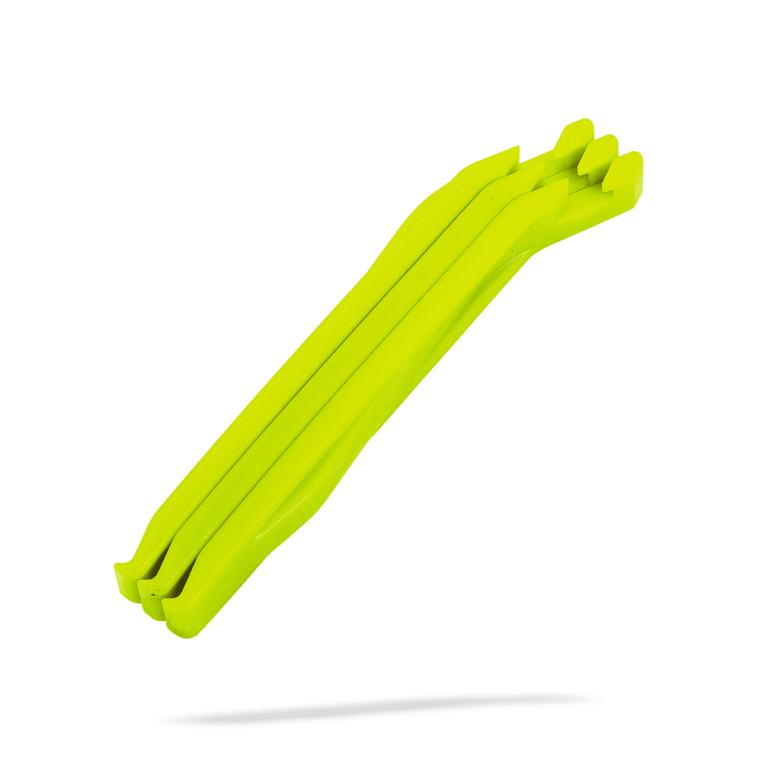 Wiele jasnozielonych łyżek do opon.