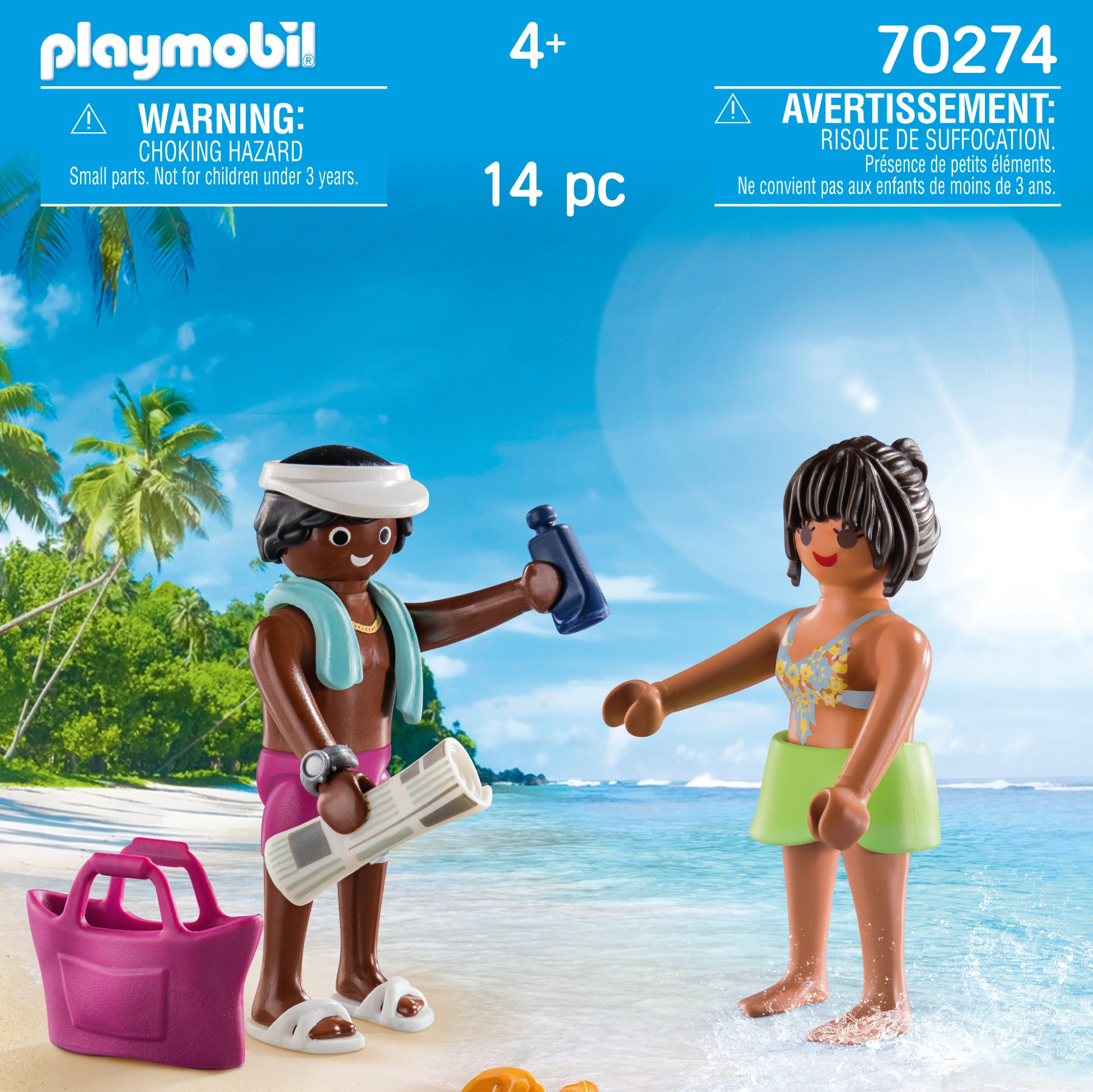 Scena na plaży Playmobil: figurki, torba plażowa i akcesoria na tle plaży i palm.