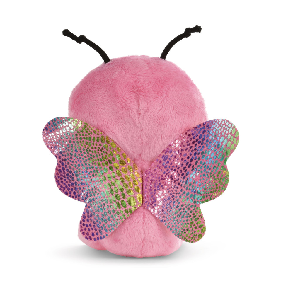 Różowy pluszowy motyl z kolorowymi, wzorzystymi skrzydłami. Ma czarne czułki i siedzi wyprostowany.