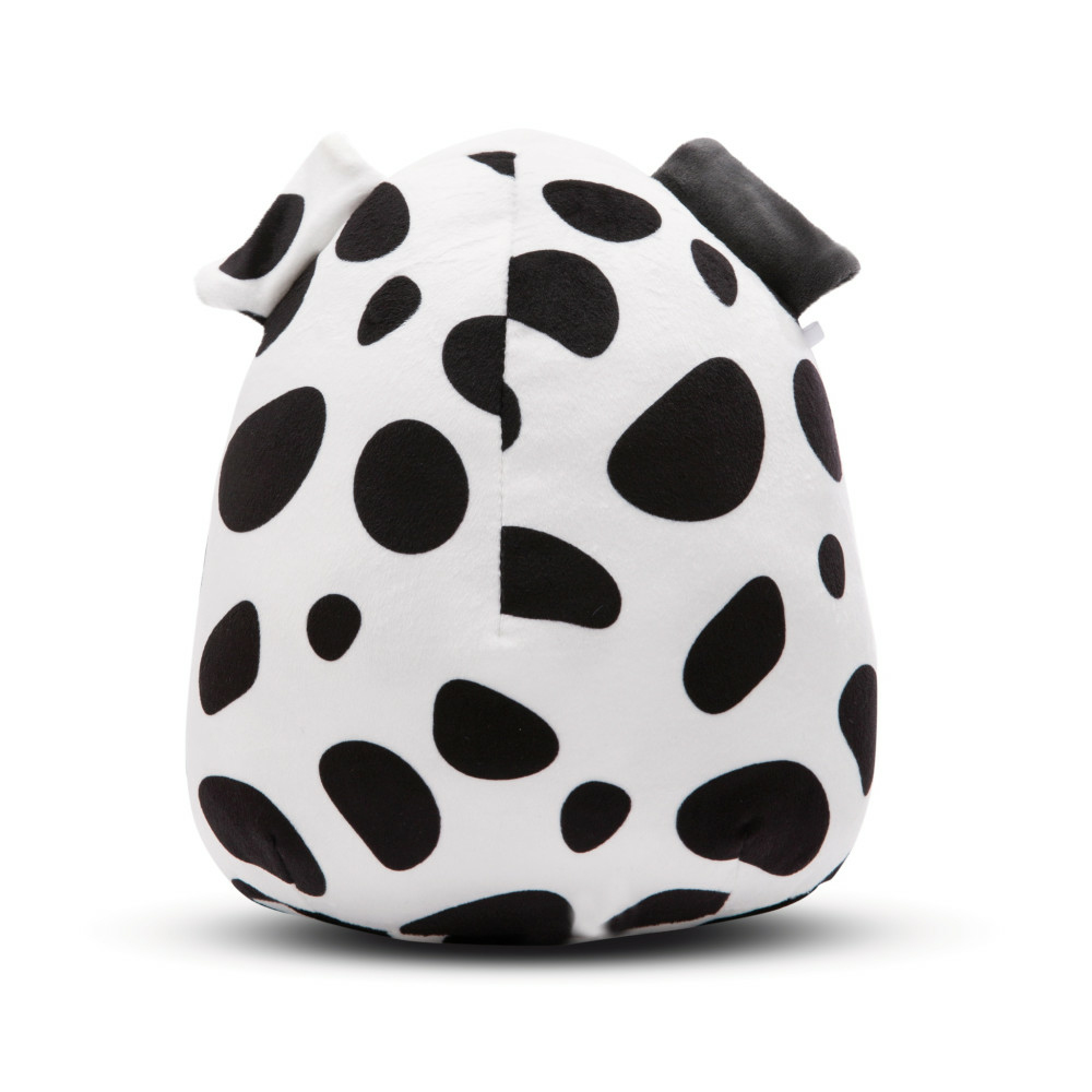 Pluszowa zabawka w wzór dalmatyńczyka. Ma czarne plamy. Białe tło.