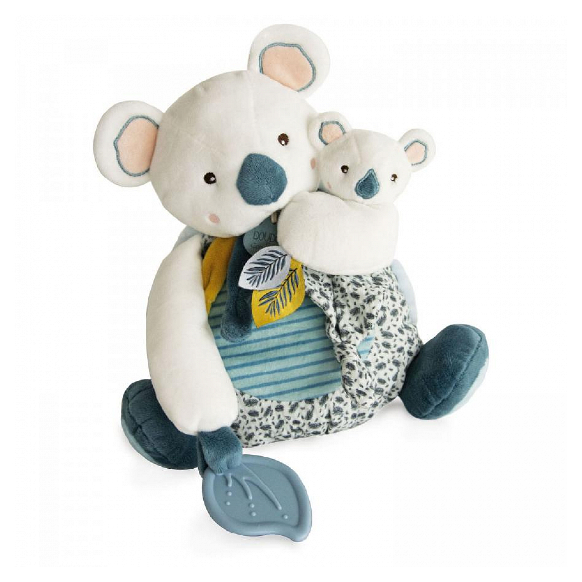 Peluche di koala con bambino. I giocattoli sono bianchi e blu, con dettagli blu.