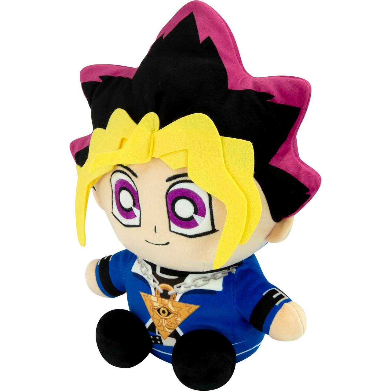 Plüschfigur einer Yu-Gi-Oh-Figur. Die Figur hat gelbes Haar und eine blaue Uniform.