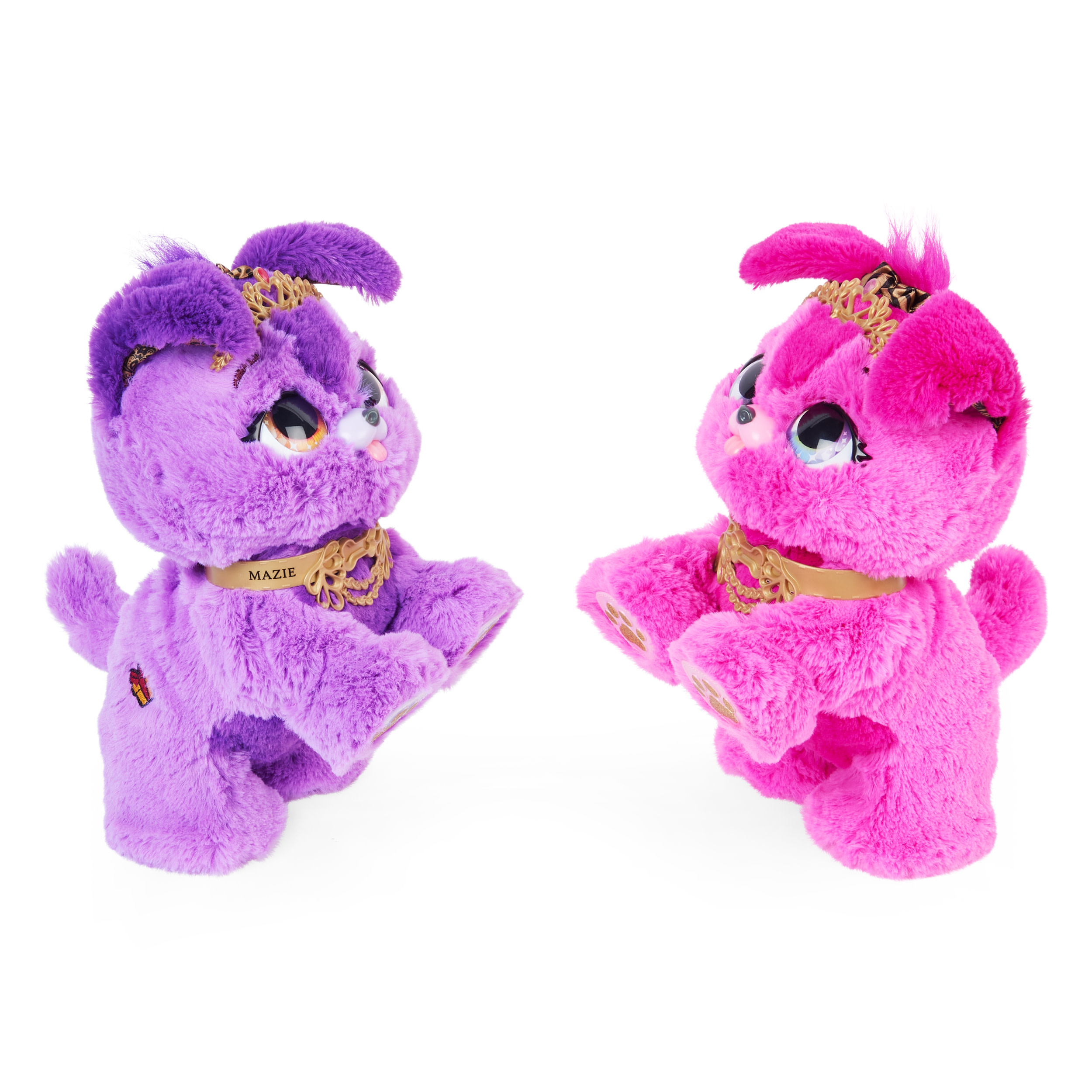 Due cuccioli di peluche, uno viola e uno rosa, ciascuno con un collare e orecchie dorate.