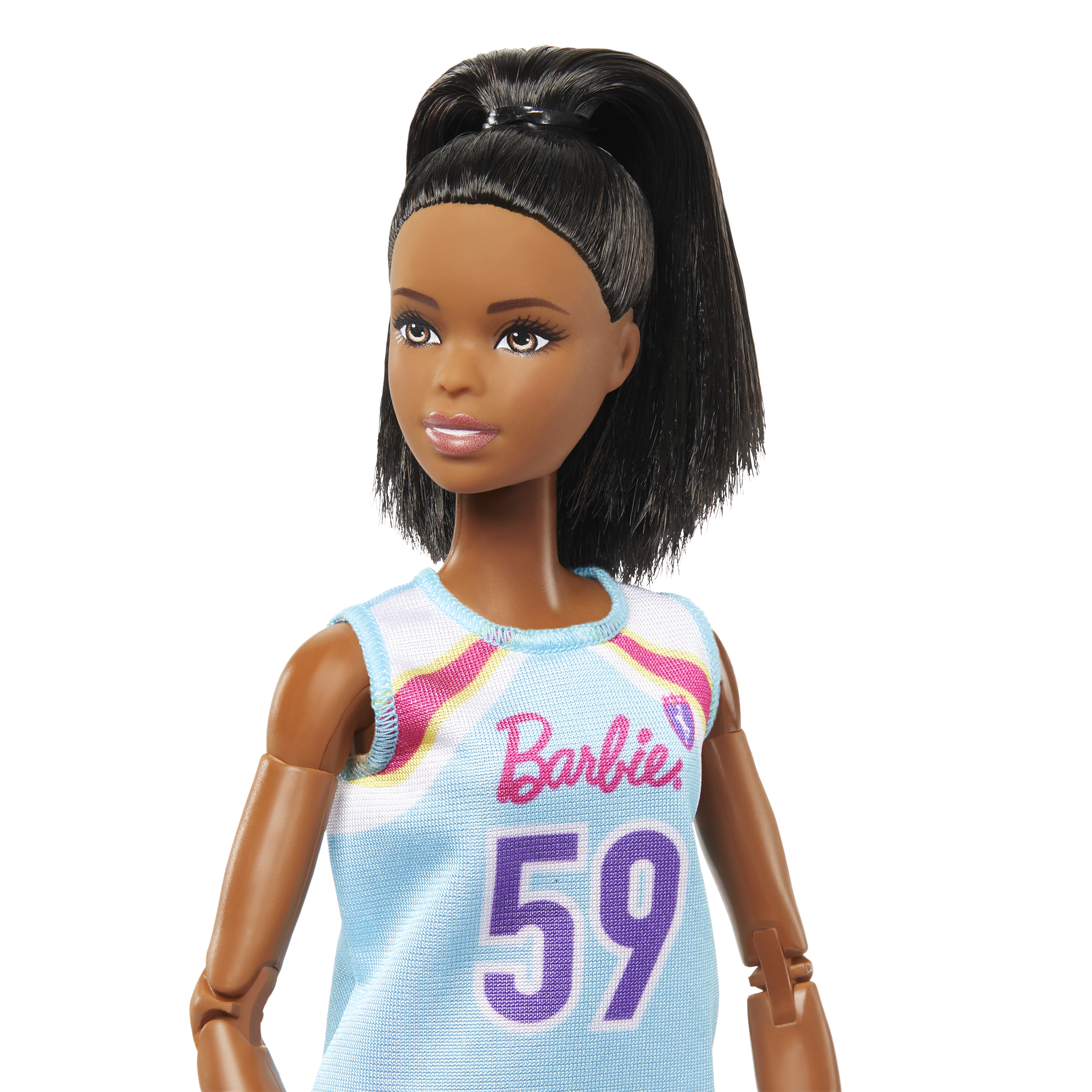 Czarna lalka Barbie z kucykiem, w niebieskiej koszulce z numerem 59.