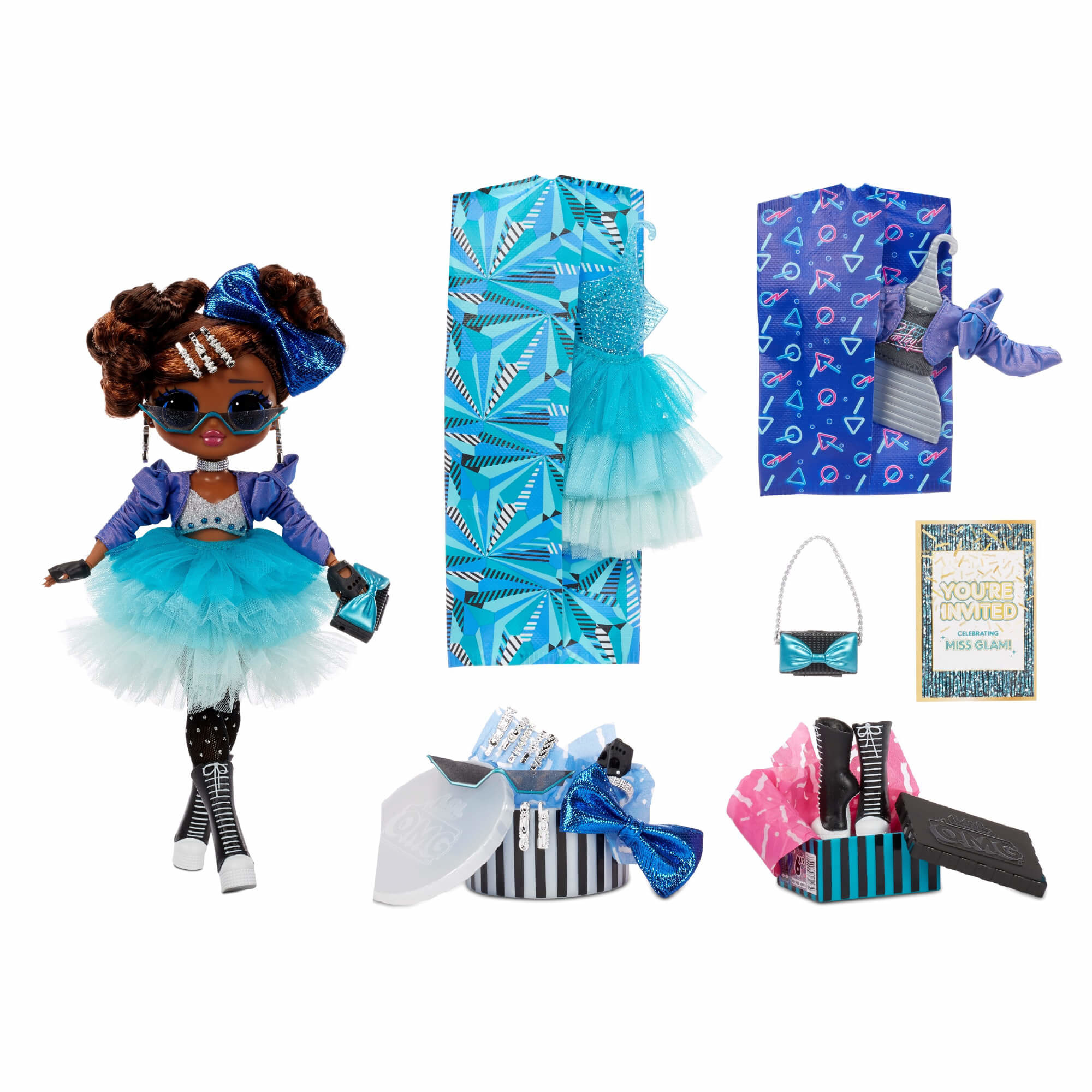 Lalka z brązowymi włosami, okularami przeciwsłonecznymi i niebieską tutu, z akcesoriami, takimi jak torebka i zaproszenie.