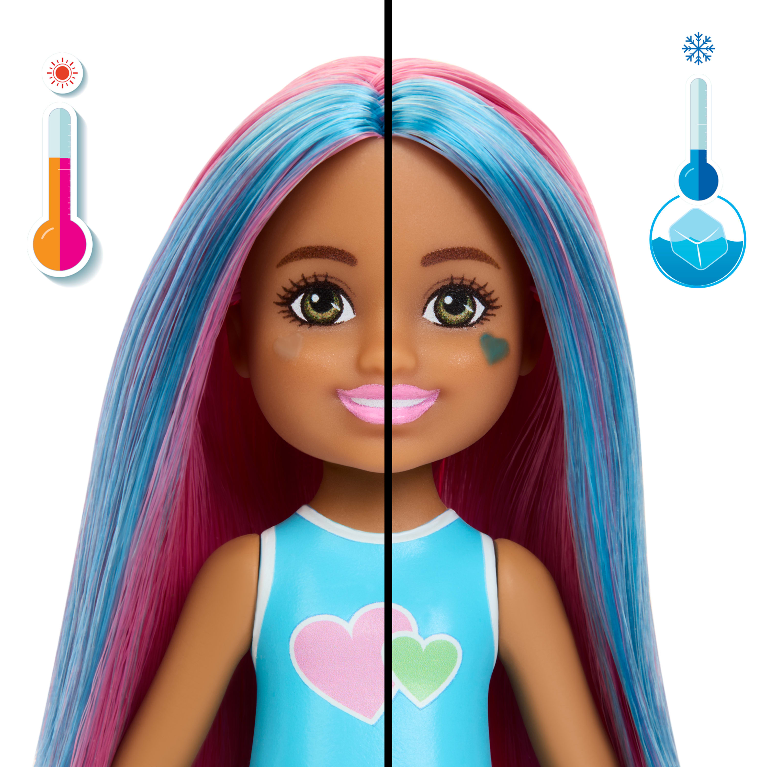 Gesicht einer Puppe, zur Hälfte warm mit Herzen, zur anderen Hälfte kalt mit Eis und blauen Haaren.