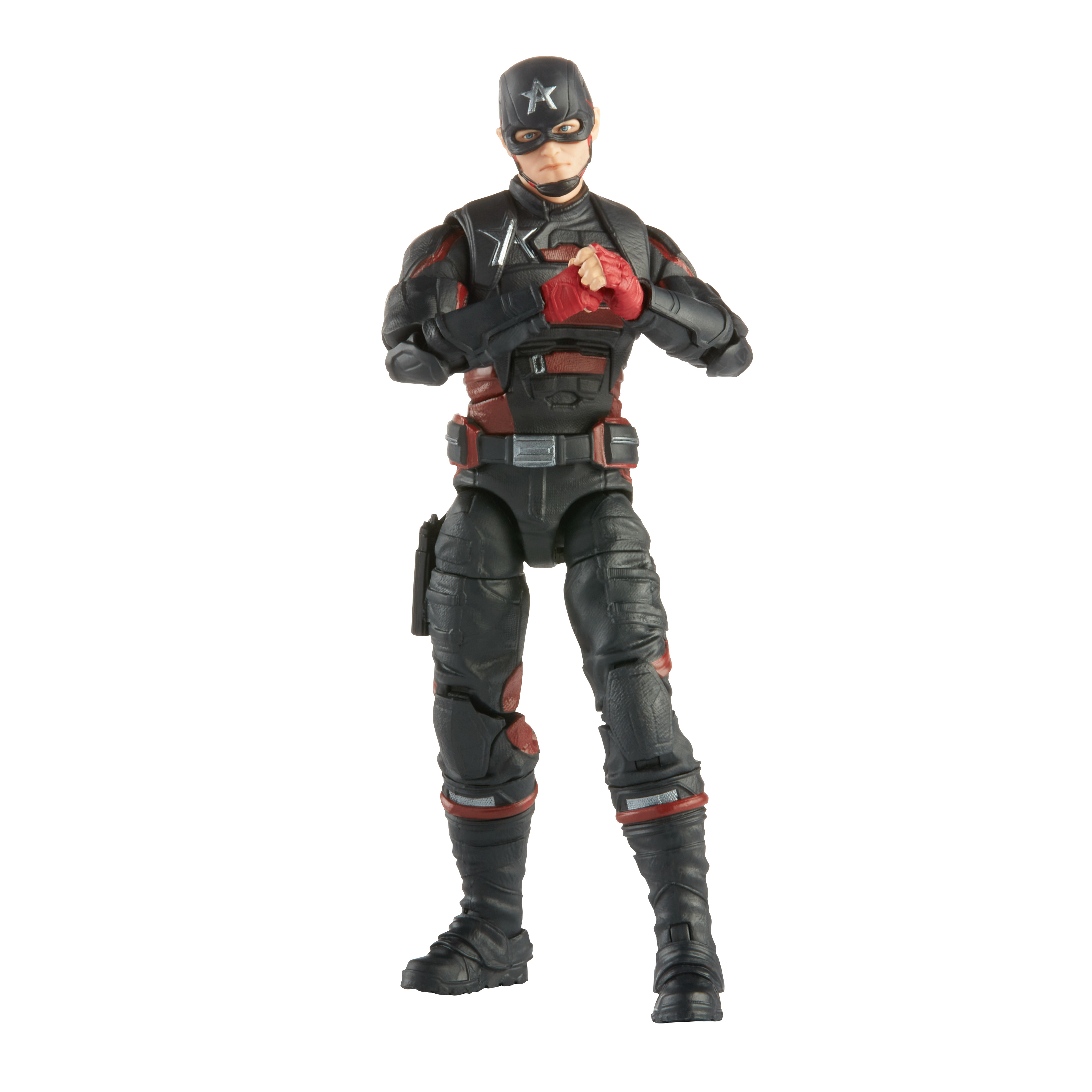 Action figure in tuta nera e rossa, mani strette. Sfondo bianco.